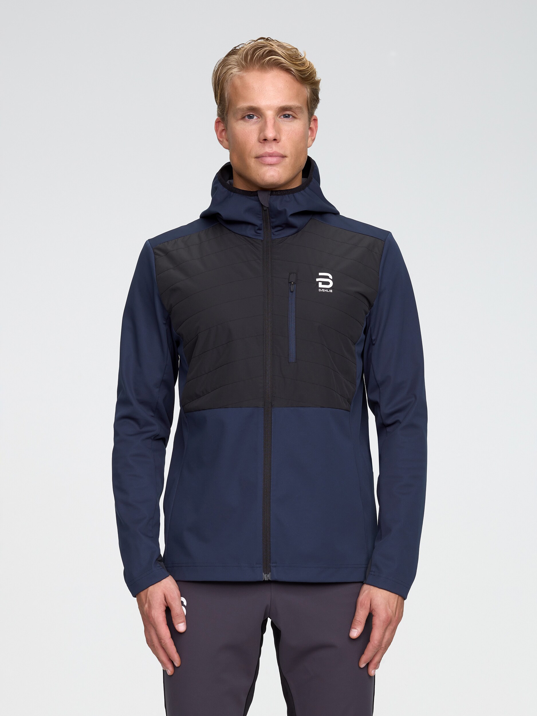 
DAHLIE, 
M Jacket Power, 
Detail 1
