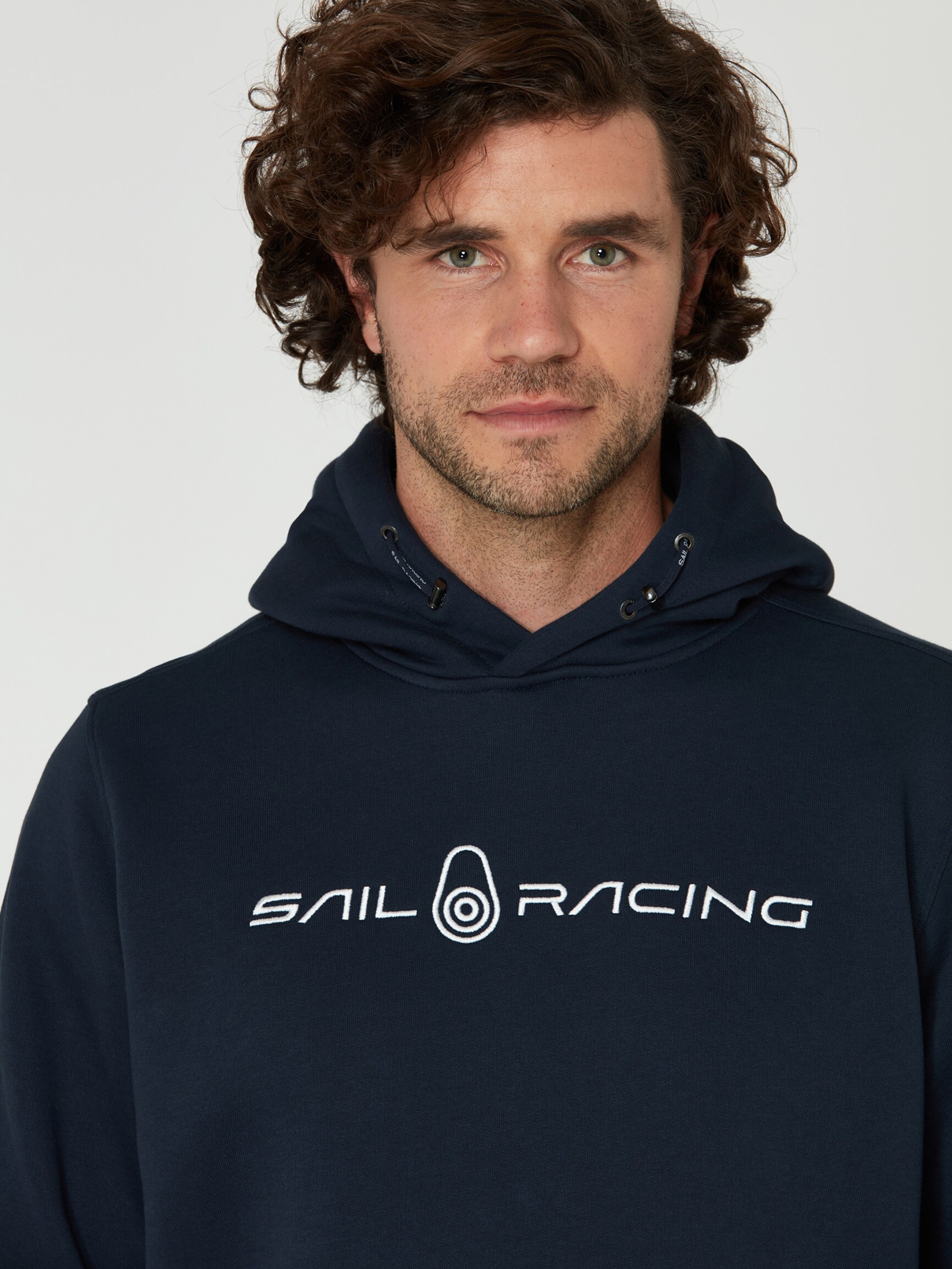 SAIL RACING, BOWMAN HOOD