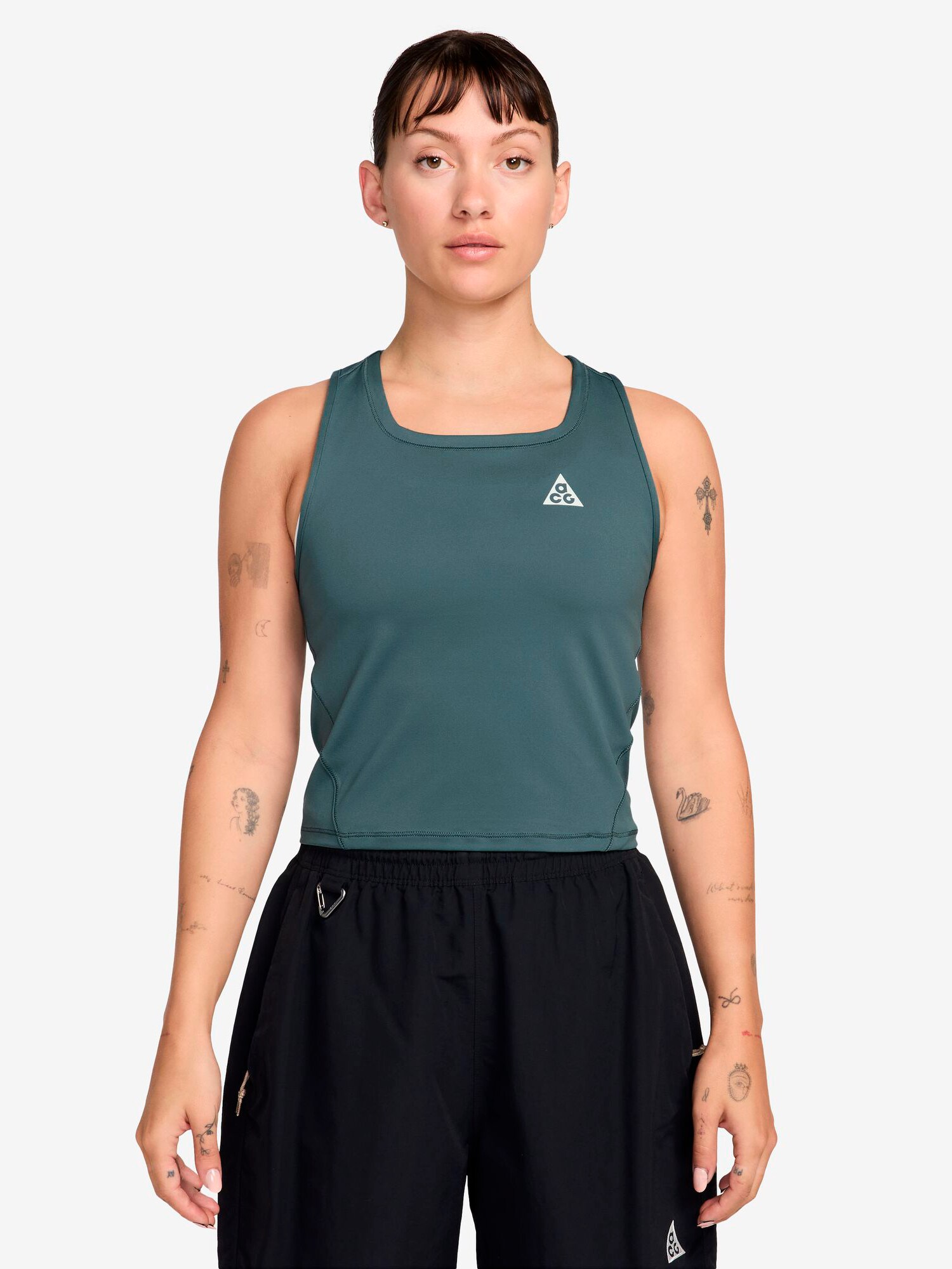 
NIKE, 
W ACG TRAIL DF TANK , 
Detail 1
