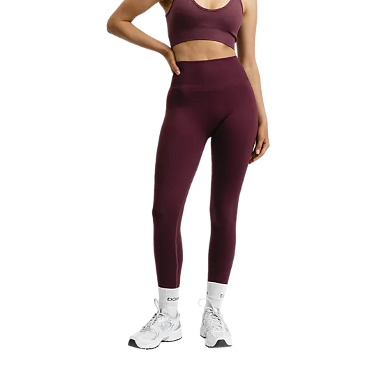 401589103101 DROP OF MINDFULNESS Seamless Scrunch Tights 401589103101 DROP OF MINDFULNESS Seamless Scrunch Tights Model01 Detail
