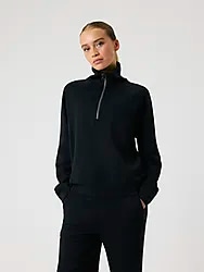 W STUDIO SOFT HALFZIP SWEATSHIRT - BLACK BEAUTY Model01 Small1x1