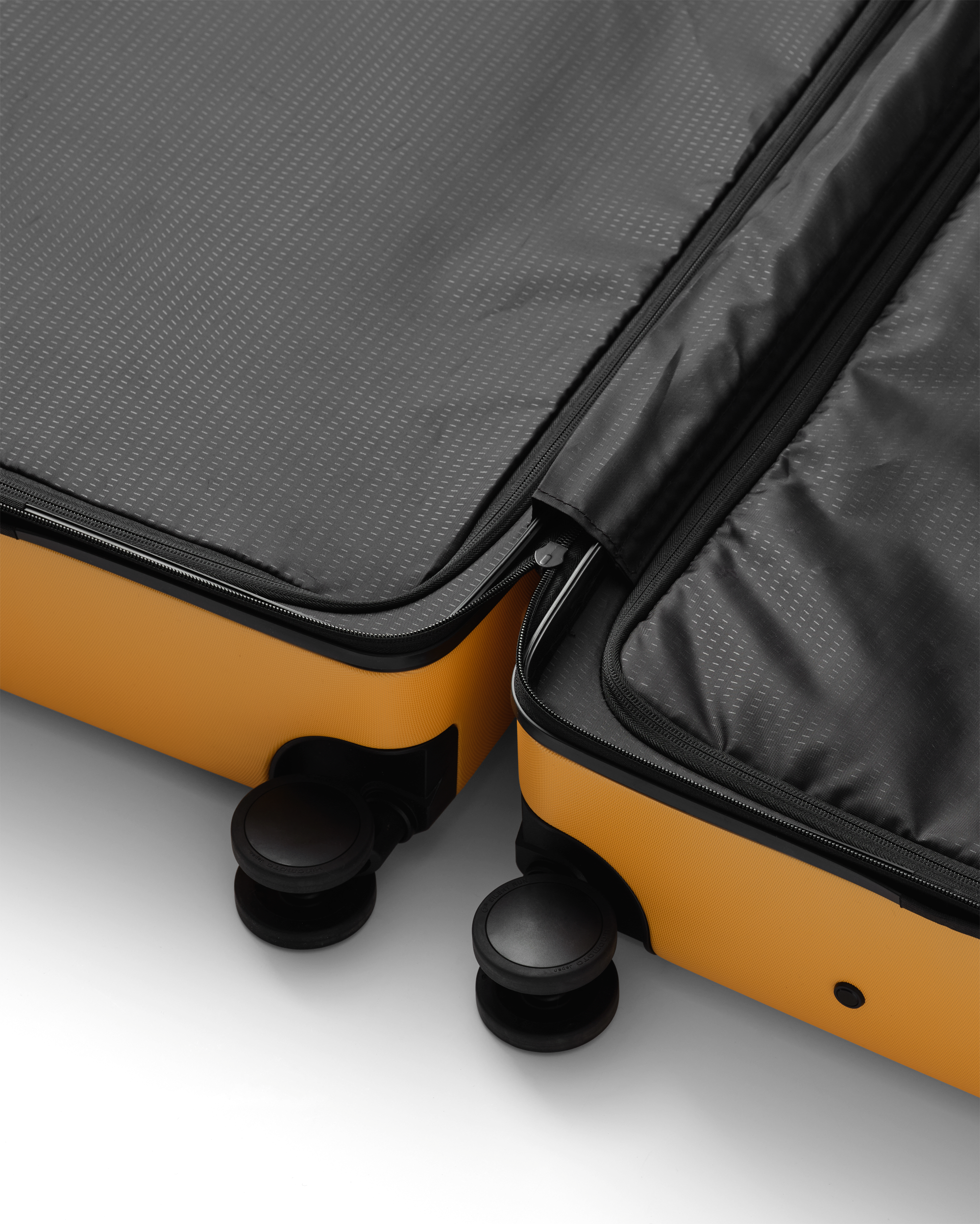 DB, RAMVERK CHECK-IN LUGGAGE MEDIUM