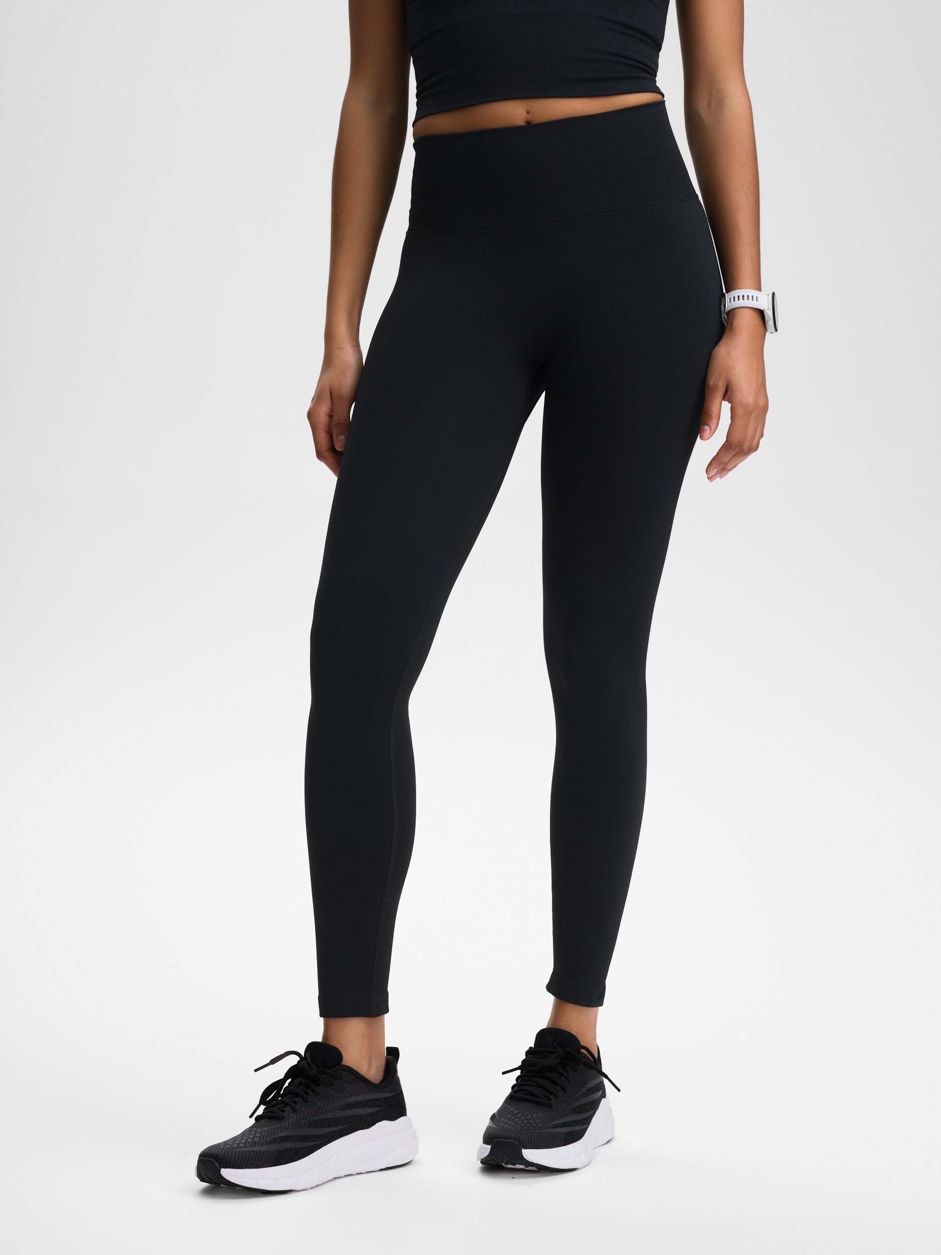 
SOC, 
W SEAMLESS GRID TIGHTS, 
Detail 1

