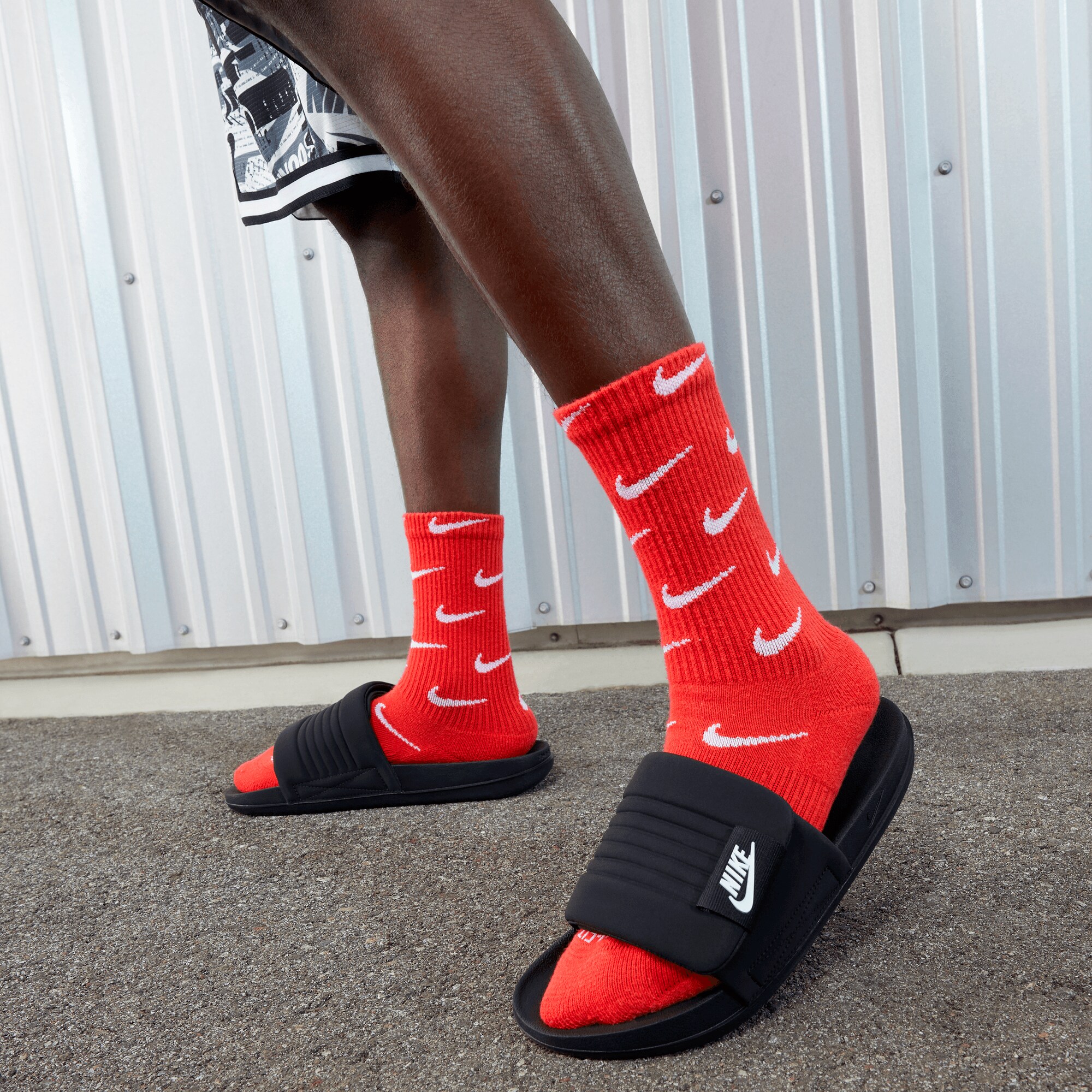 NIKE, M Offcourt Adjust