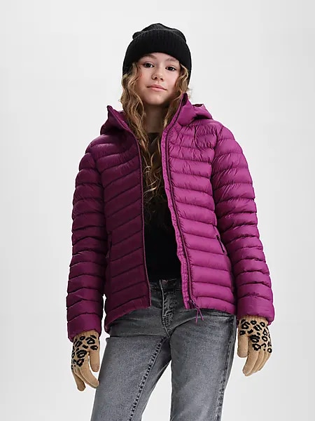 394987104101 EVEREST Liner Jacket, kevyttoppatakki, lasten 394987104101 EVEREST Liner Jacket, kevyttoppatakki, lasten Model01 Detail