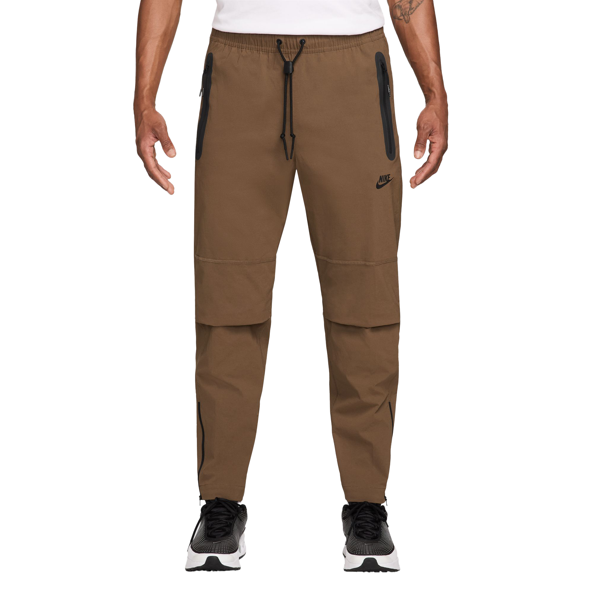 
NIKE, 
M TECH WOVEN OH PANTS, 
Detail 1
