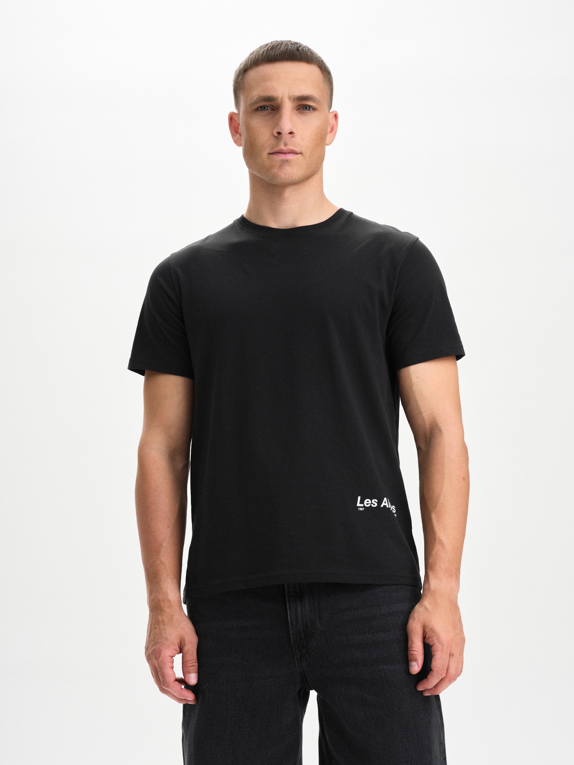
EVEREST, 
M Recline Tee, 
Detail 1
