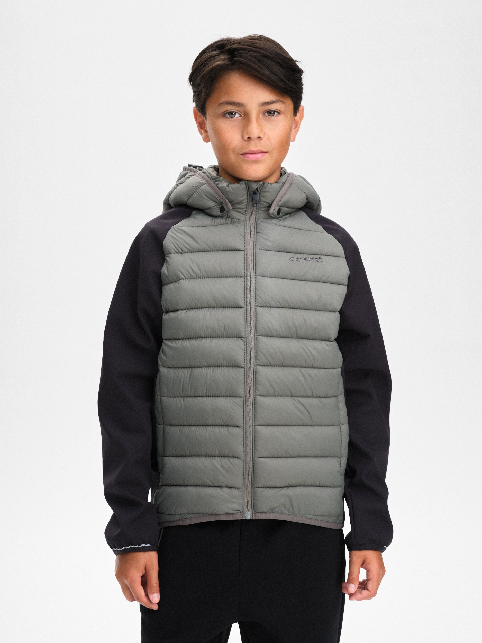
EVEREST, 
J Omu Hybrid Jacket, 
Detail 1
