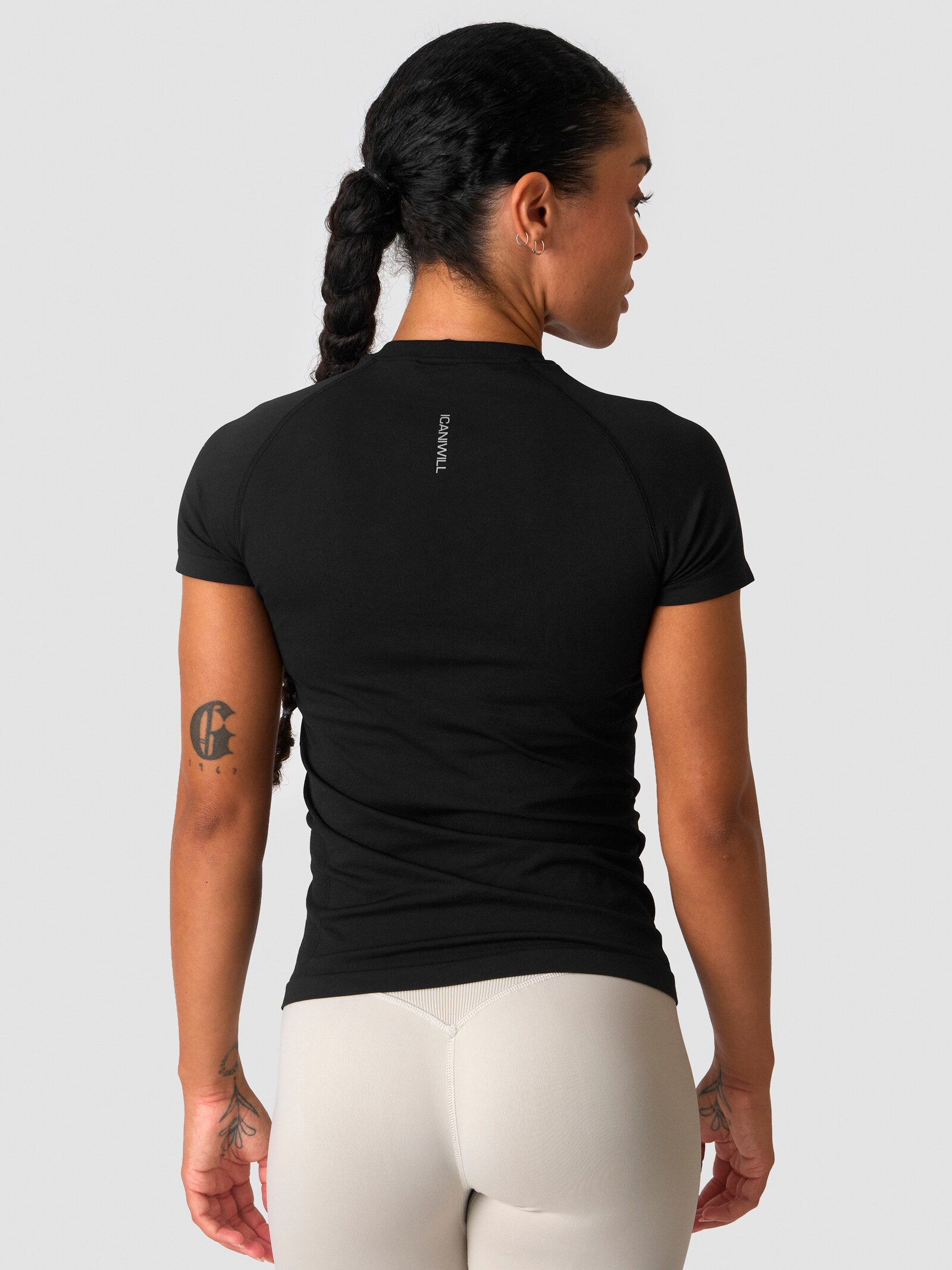 ICANIWILL, DEFINE SEAMLESS T-SHIRT W