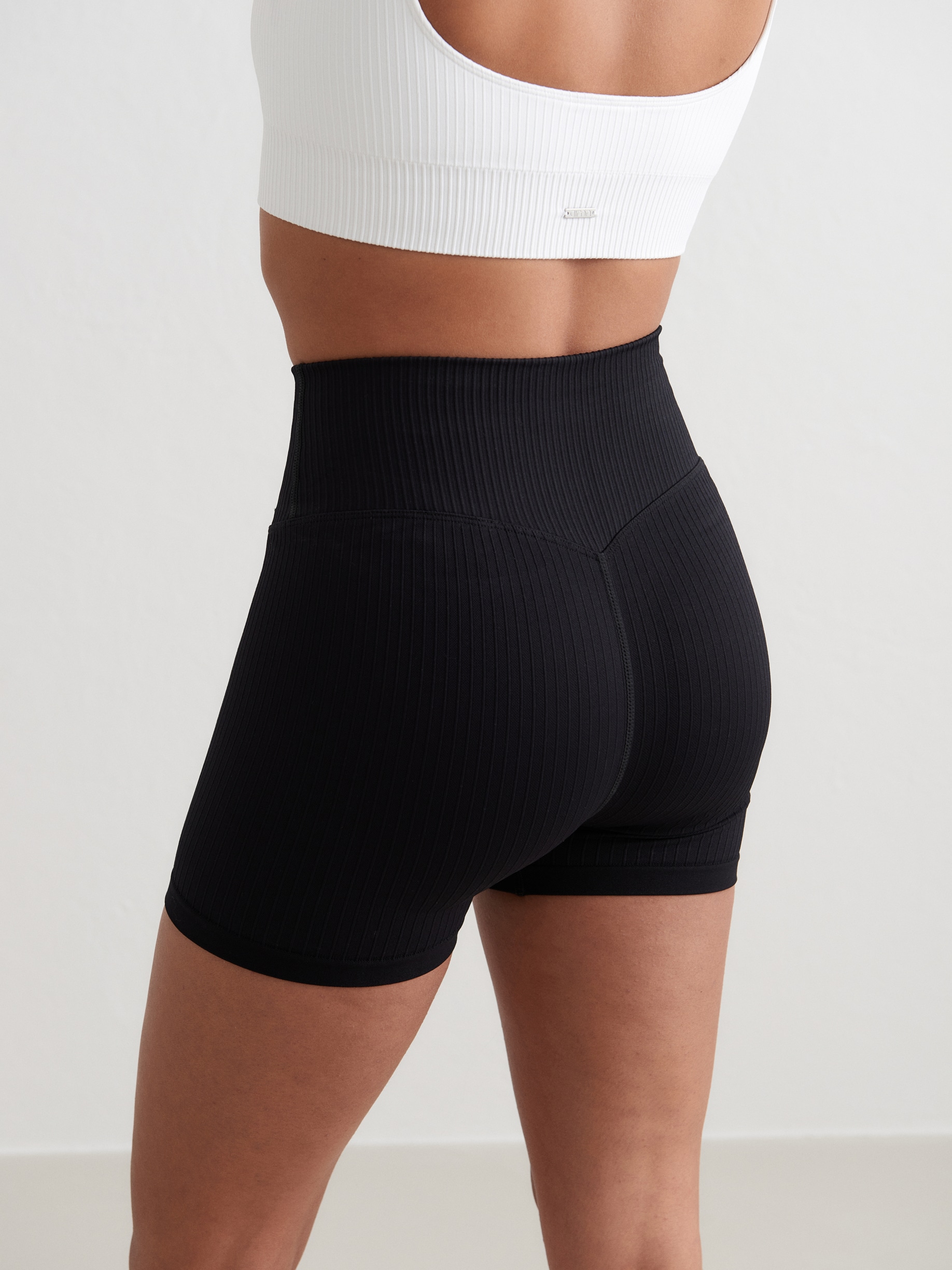 AIM&acute;N, W RIBBED SEAMLESS MIDI BIKER SHORTS