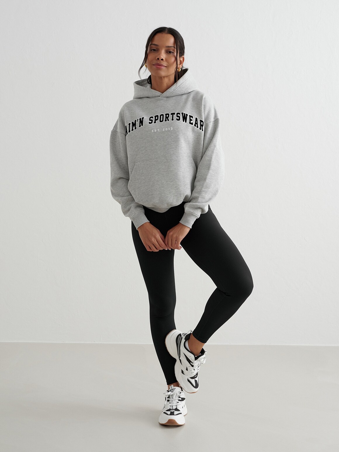 AIM&acute;N, W Varsity Sweat Hood