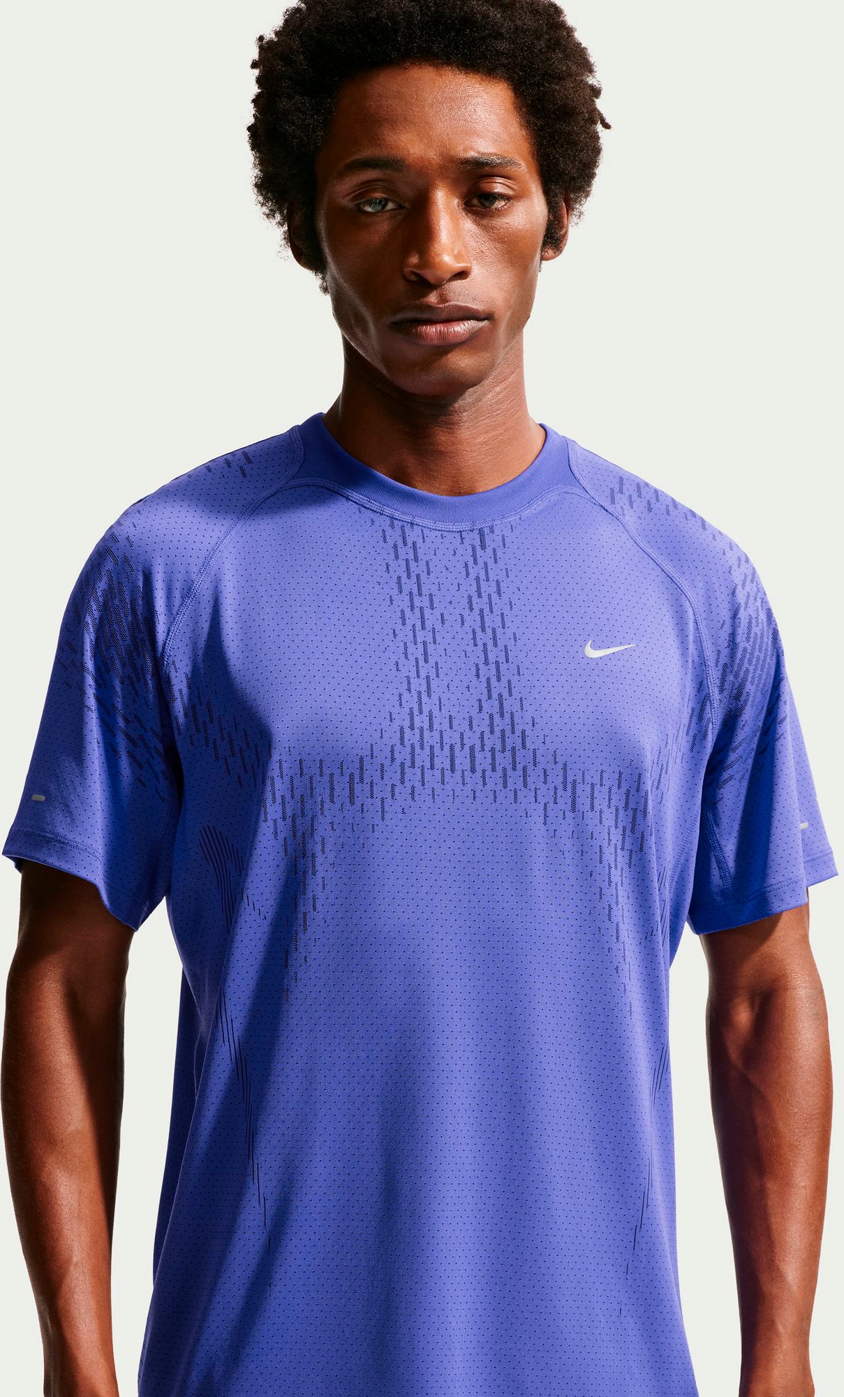 NIKE, M NK DFADV STRIDE SS TOP