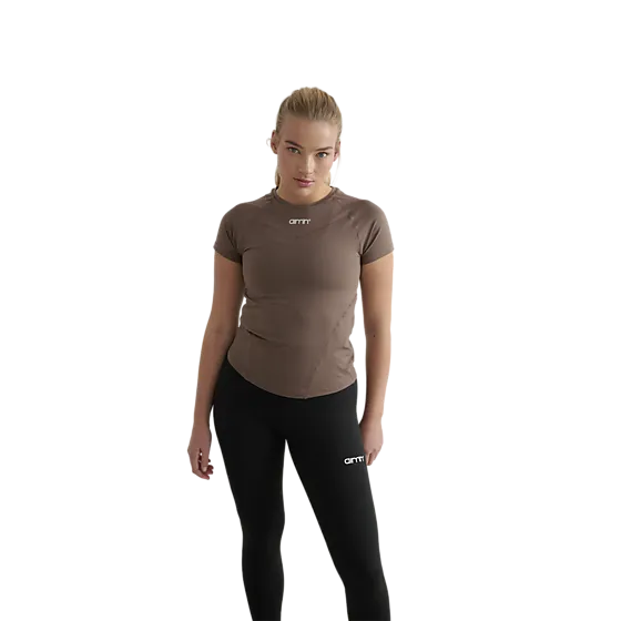 387371106101 AIM´N W Soft Basic Short Sleeve 387371106101 AIM´N W Soft Basic Short Sleeve Model01 Detail