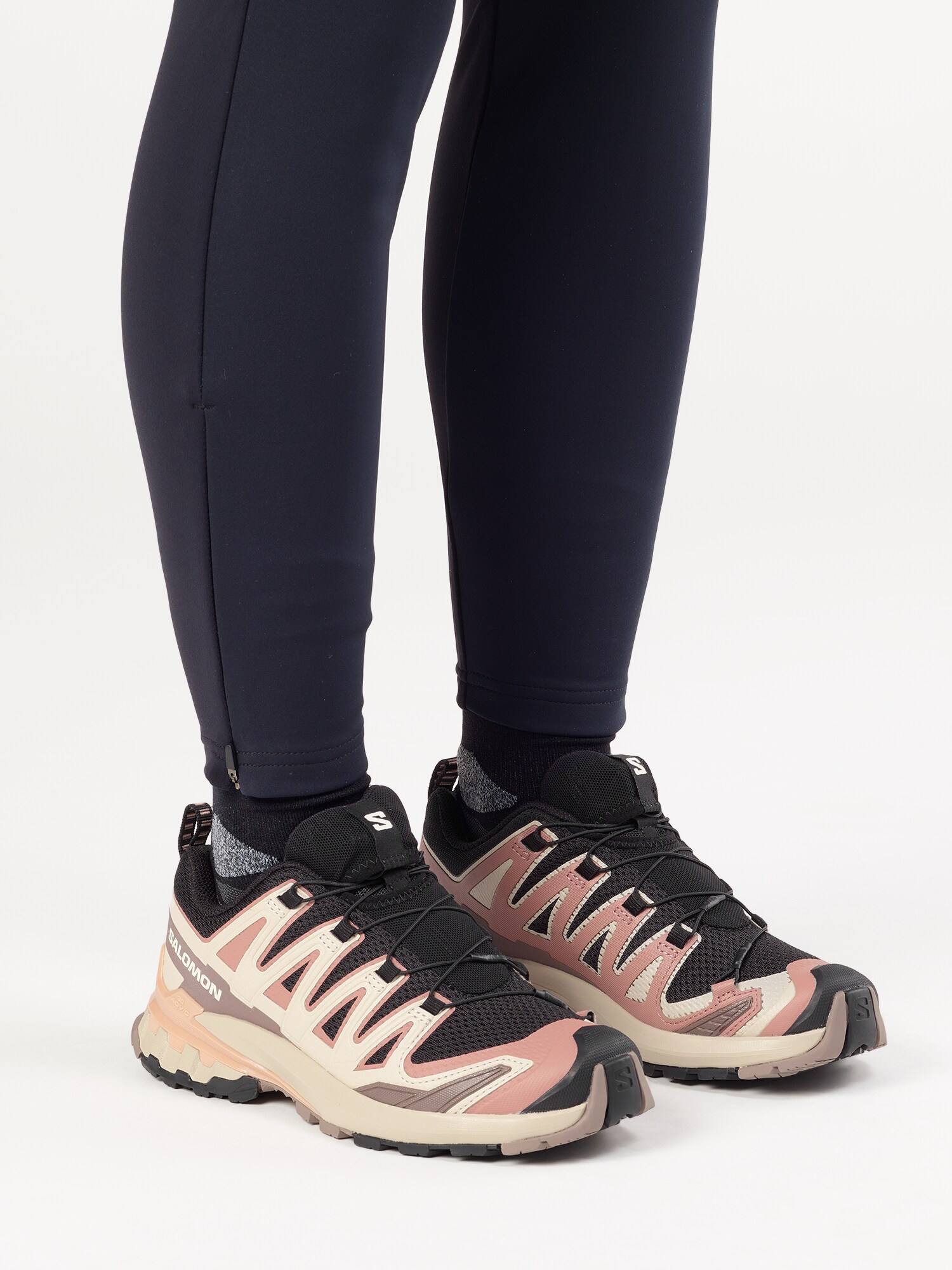 
SALOMON, 
W XA PRO 3D V9, 
Detail 1
