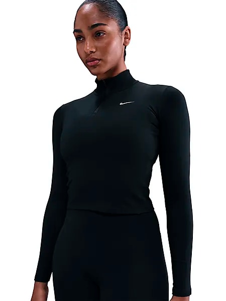 ЖЕНСКИЕ КРОССОВКИ NIKE ONE FITTED DRI-FIT 1/4