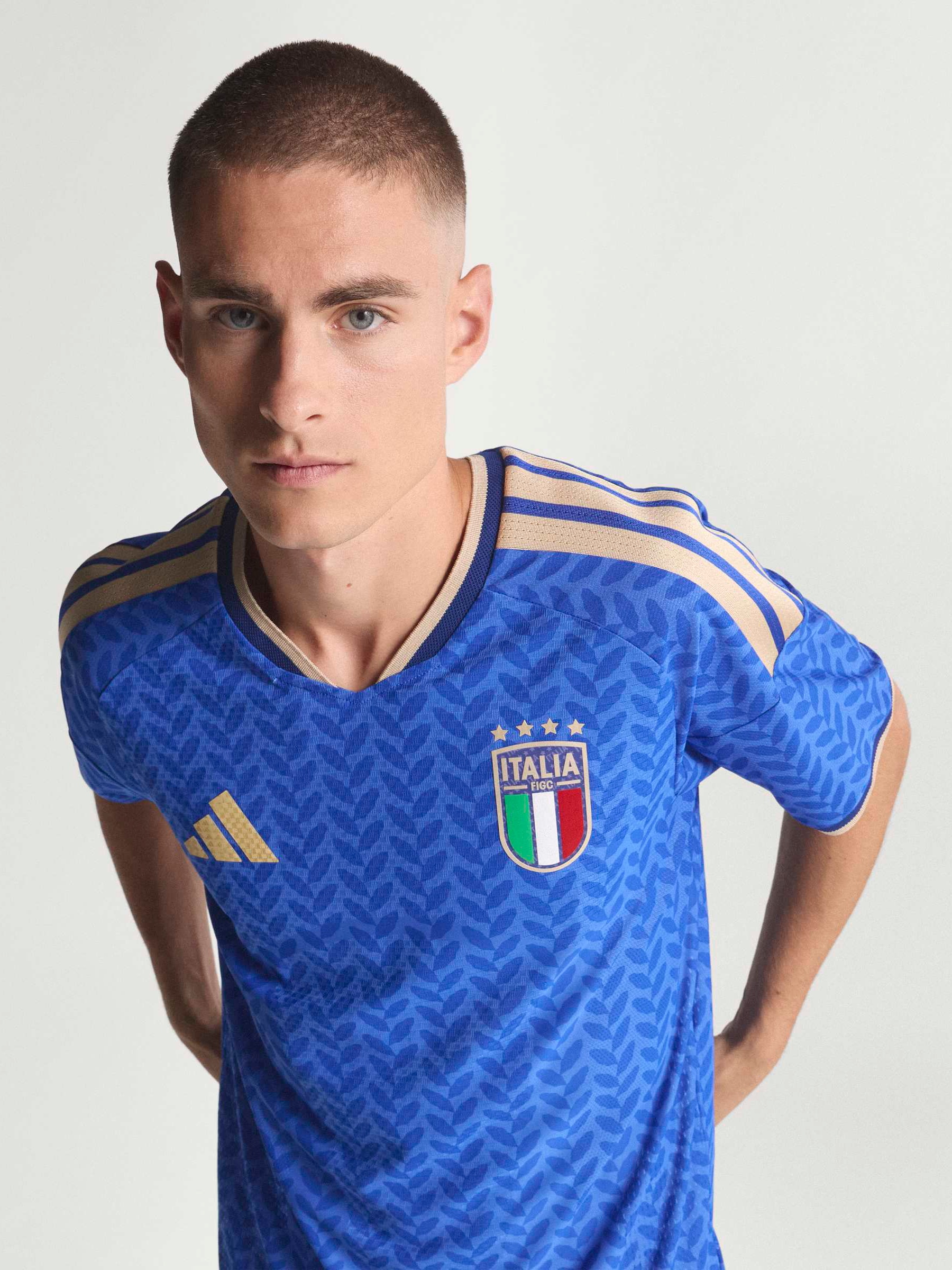 
ADIDAS, 
Italy 26 Home Authentic Jersey, 
Detail 1
