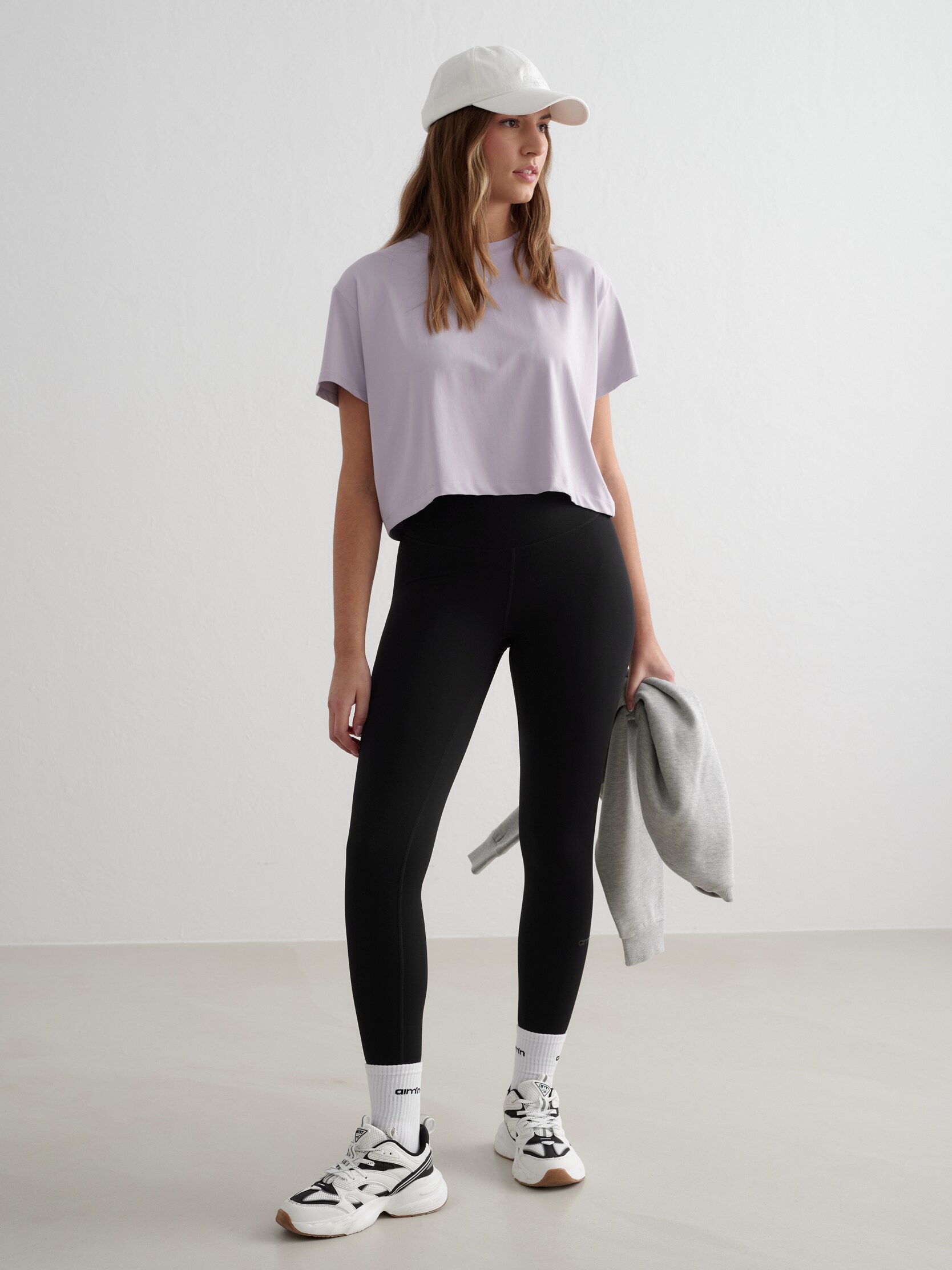 AIM&acute;N, Essence Relaxed T-shirt