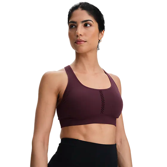 398104108101 SOC W Medium Active Bra 2 398104108101 SOC W Medium Active Bra 2 Model01 Detail