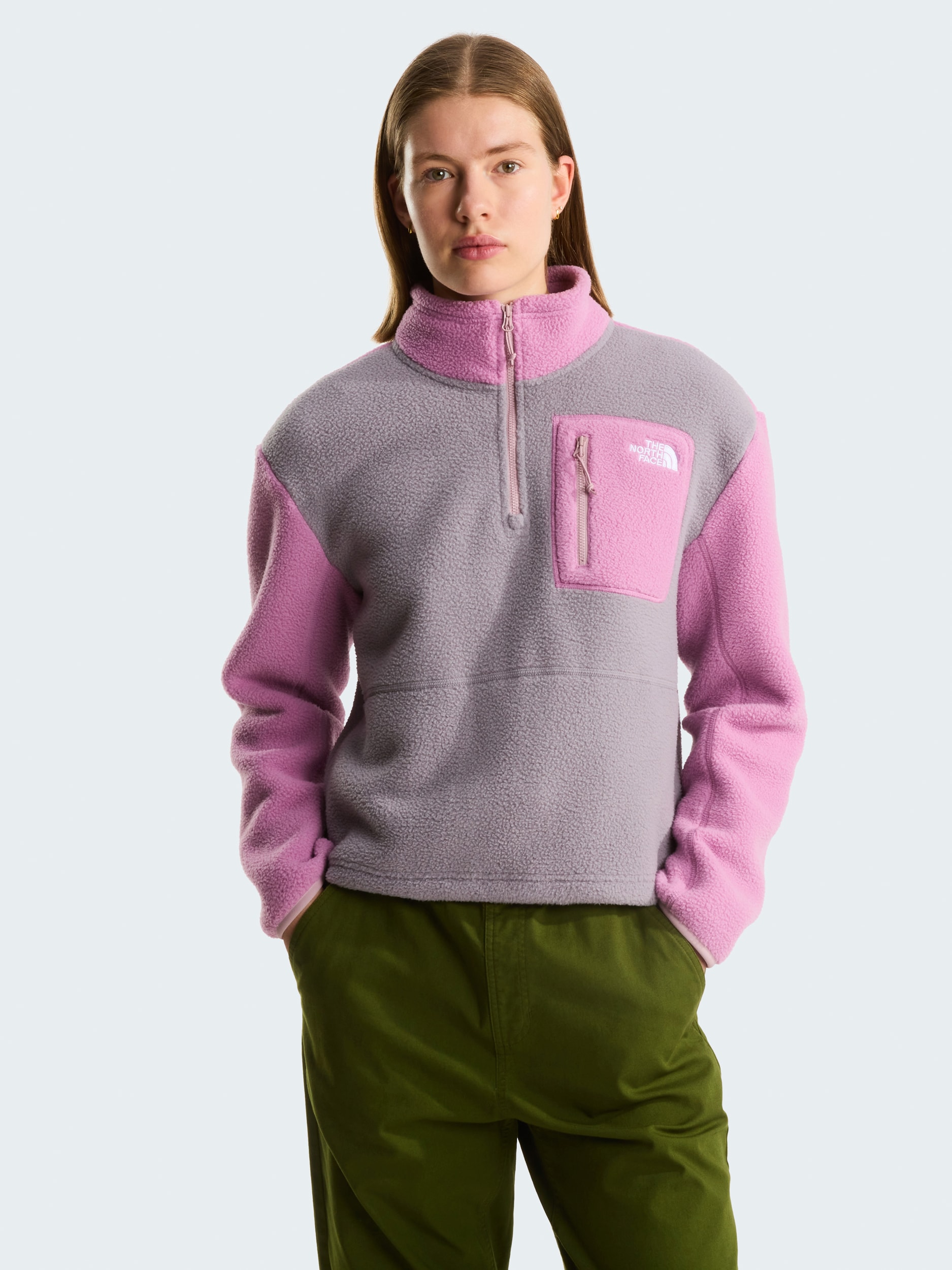 
THE NORTH FACE, 
W Yumiori 1/4 Zip, 
Detail 1
