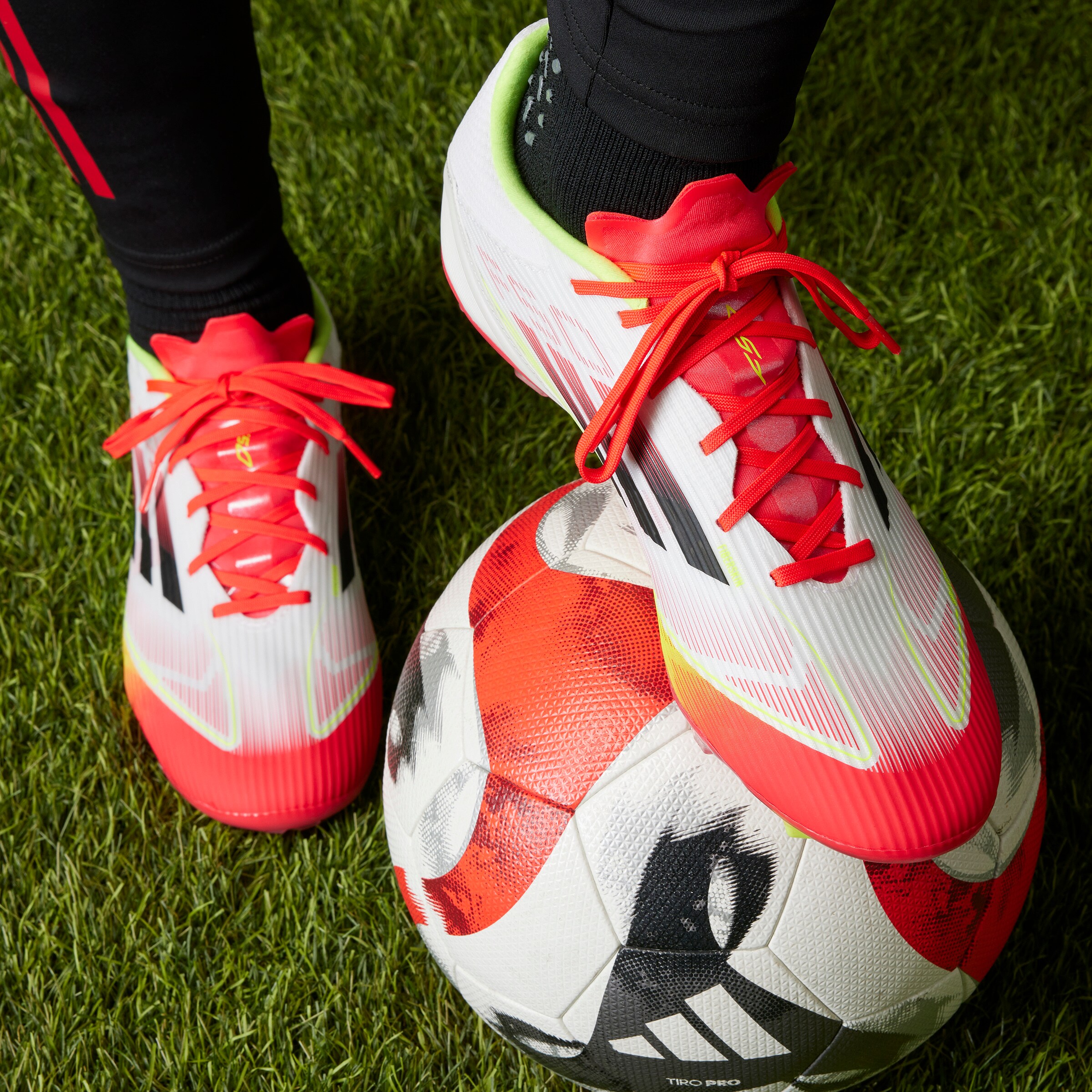 
ADIDAS, 
F50 League Fg/Mg, 
Detail 1
