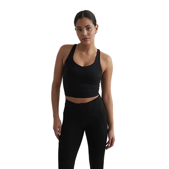401756101101 AIM´N Sculpting Strappy Bralette 401756101101 AIM´N Sculpting Strappy Bralette Model01 Detail