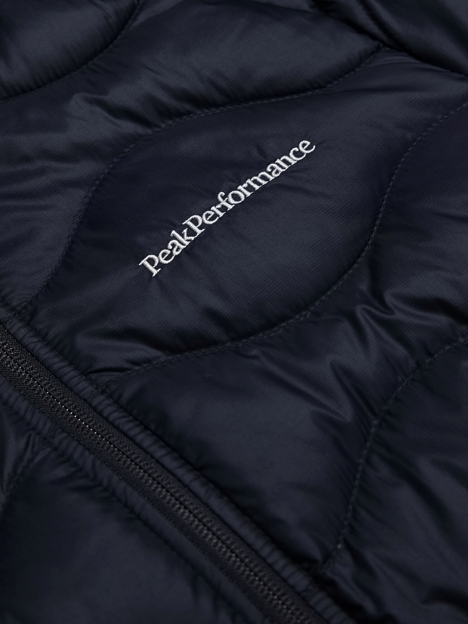 PEAK PERFORMANCE, W Helium Down Parka