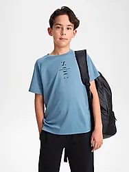 J Strength Tee - SMOKE BLUE Model01 Small1x1