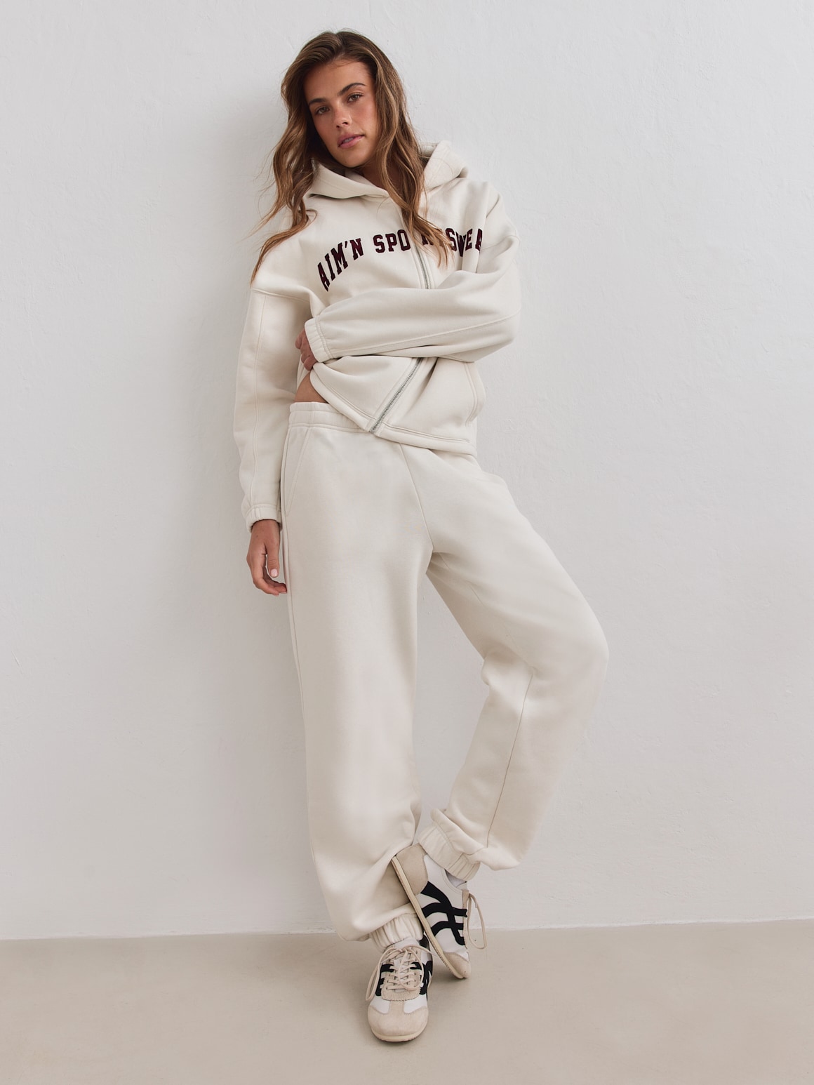 AIM&acute;N, W VARSITY SWEAT ZIP HOOD