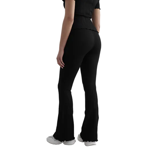 403487101101 AIM´N Tulip Flare Tights 403487101101 AIM´N Tulip Flare Tights Model01 Detail