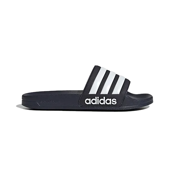 ADIDAS У Адилетт в душе