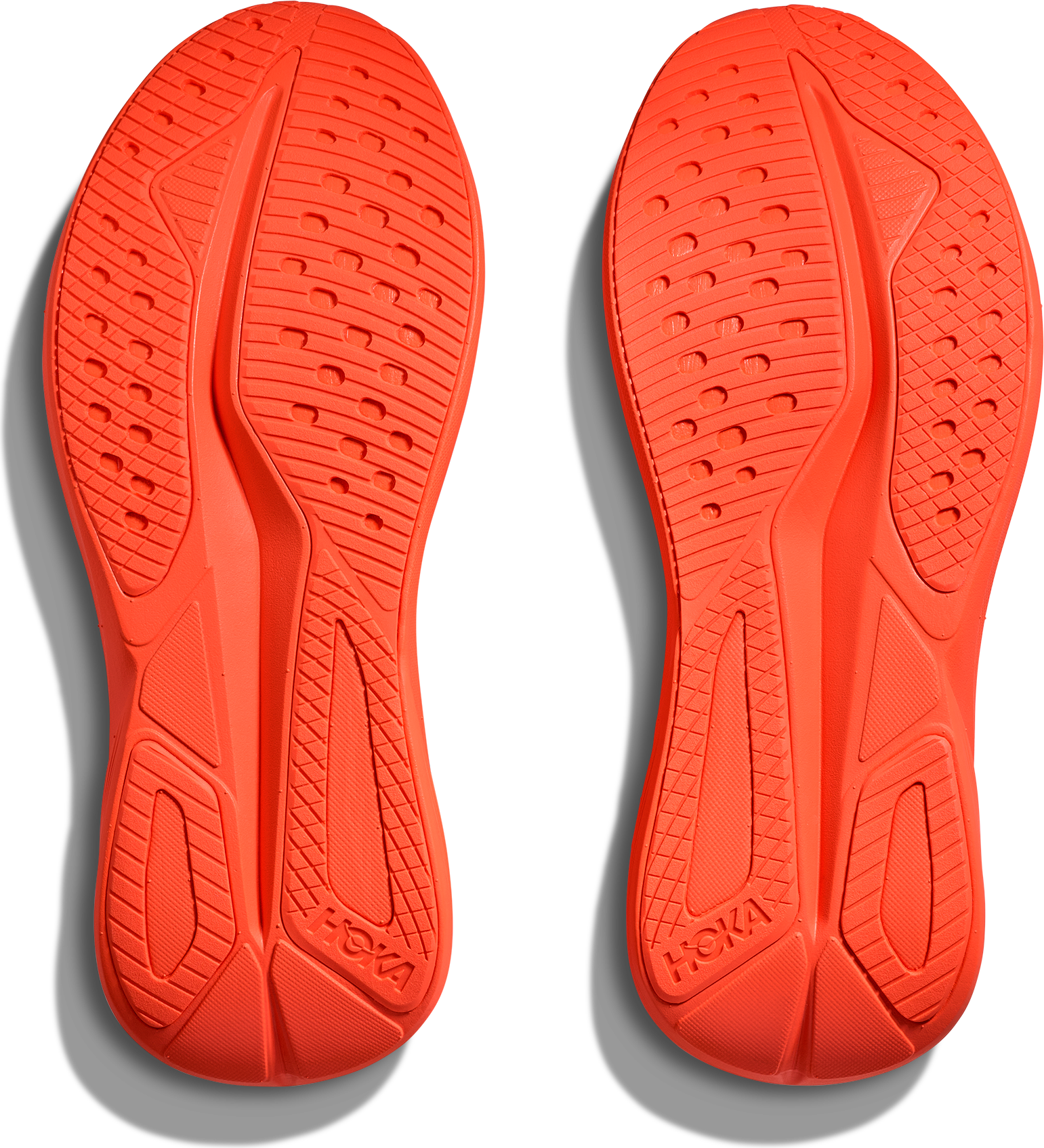 HOKA, W MACH 7