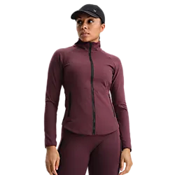 W Run Soft Zip - Dk Plum Model01 Small1x1