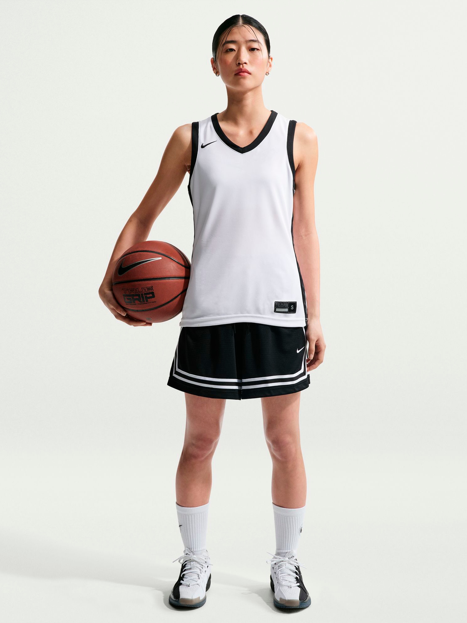 NIKE, NIKE CROSSOVER WOMEN'S DRI-FIT 5" B
