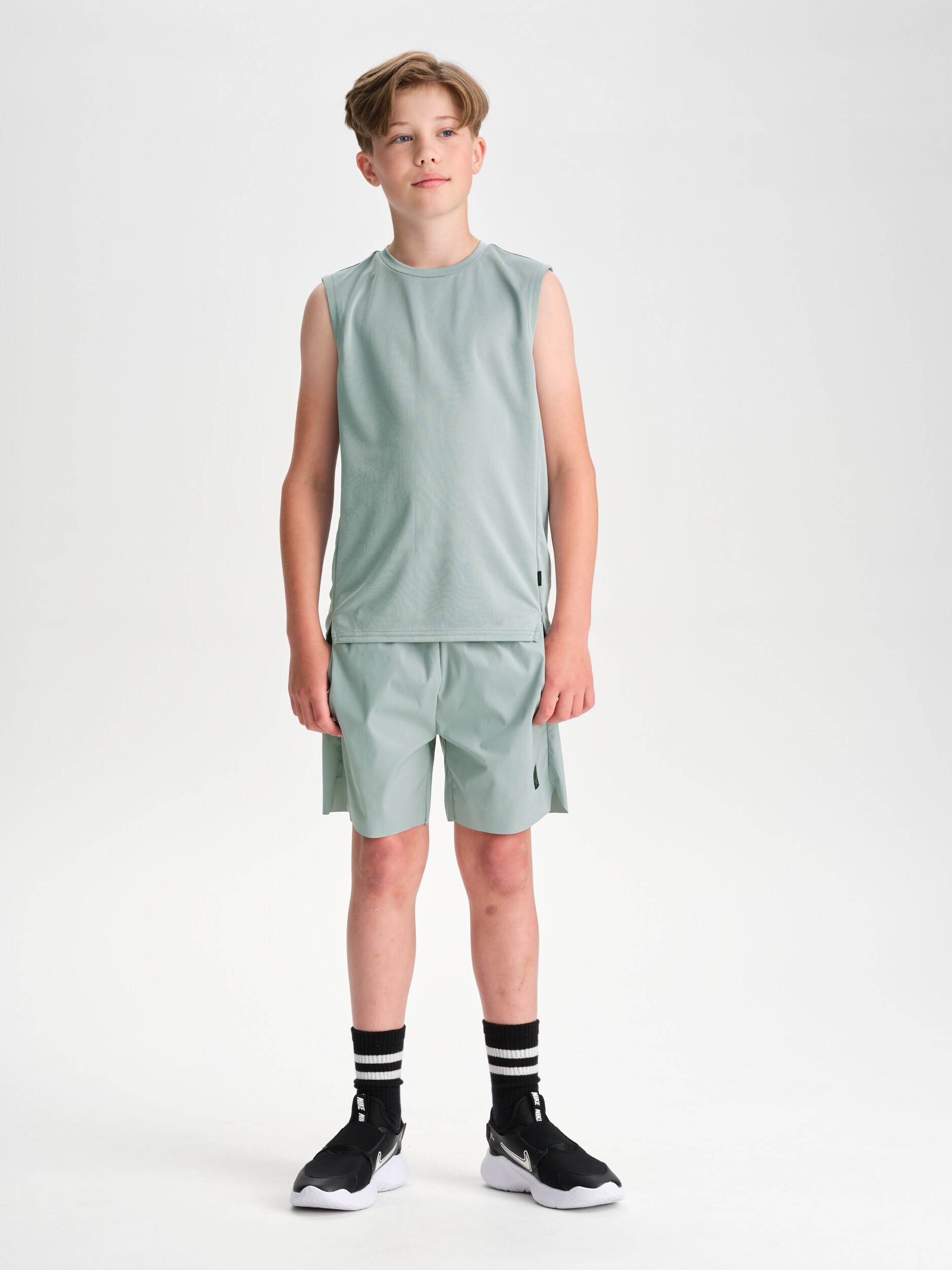 SOC, J Strength Tank