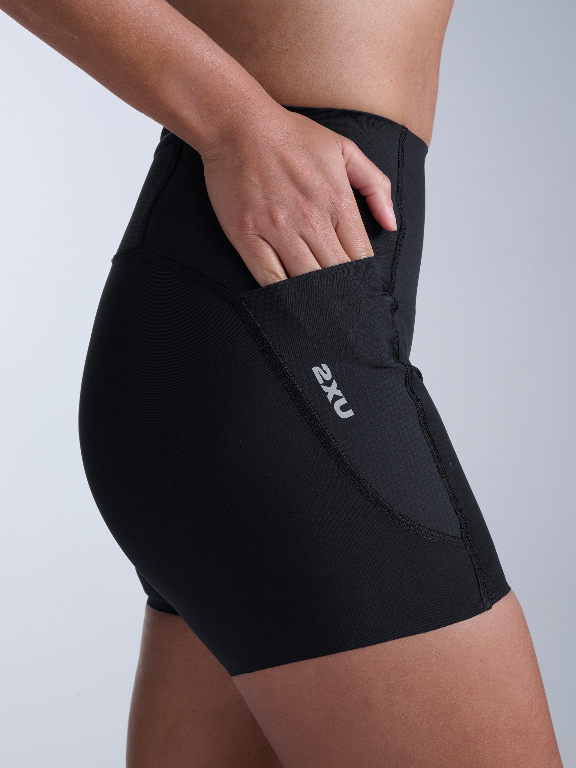 2XU, AERO MESH HI-RISE COMPRESSION 4 INCH SHORTS
