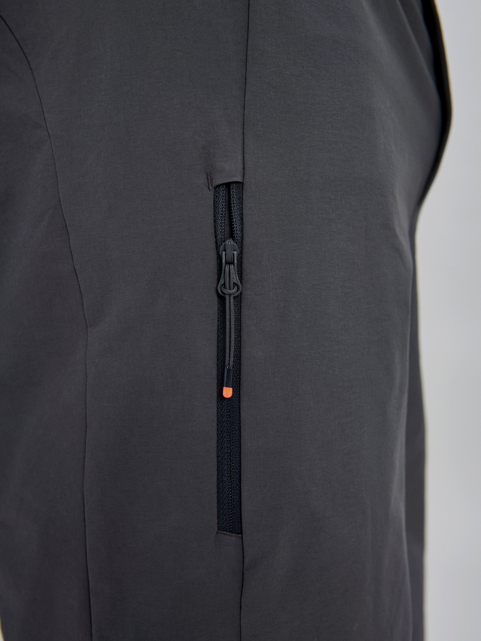 POC, M'S MOTION SHORTS