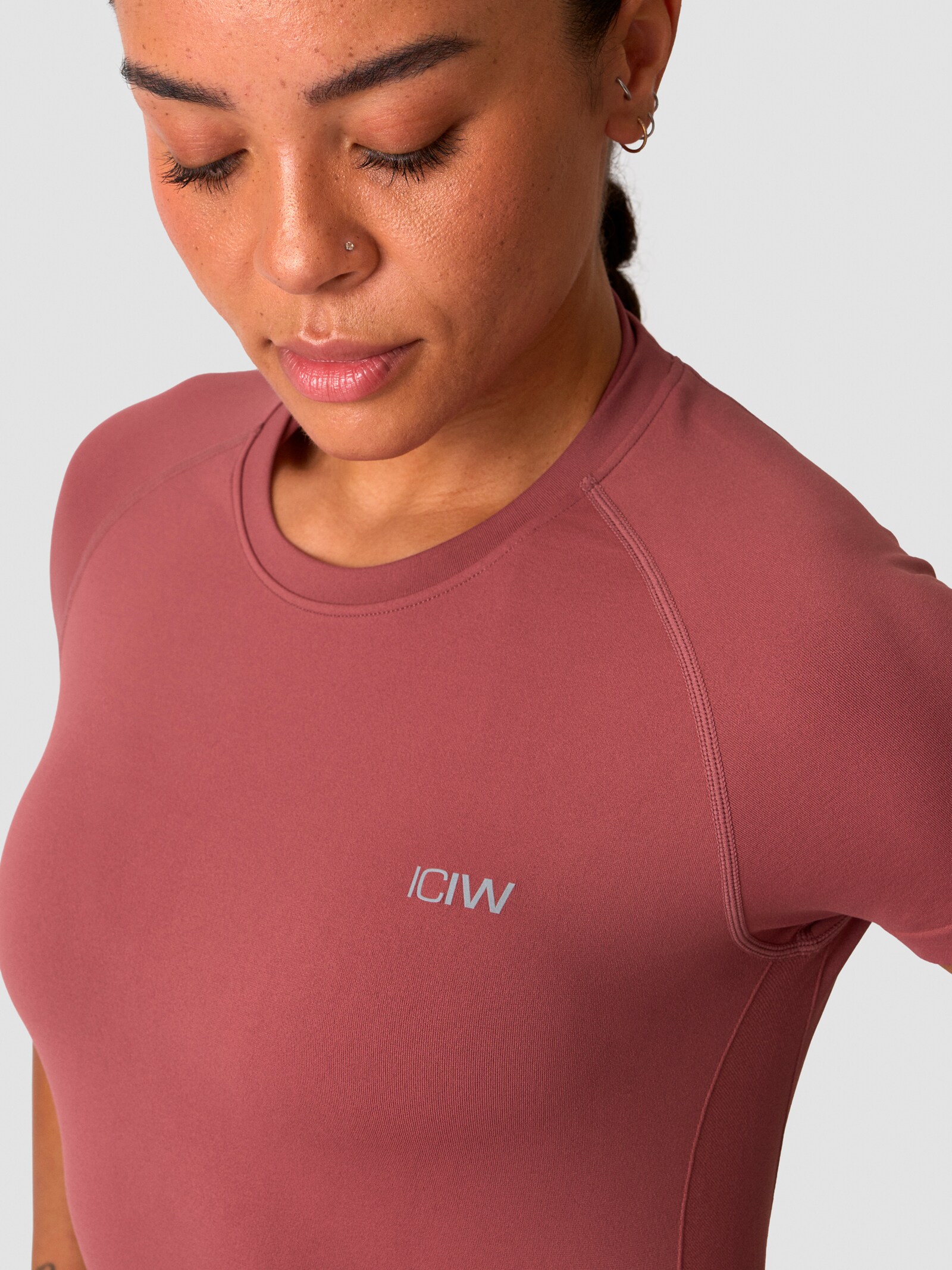 ICANIWILL, DEFINE SEAMLESS T-SHIRT W