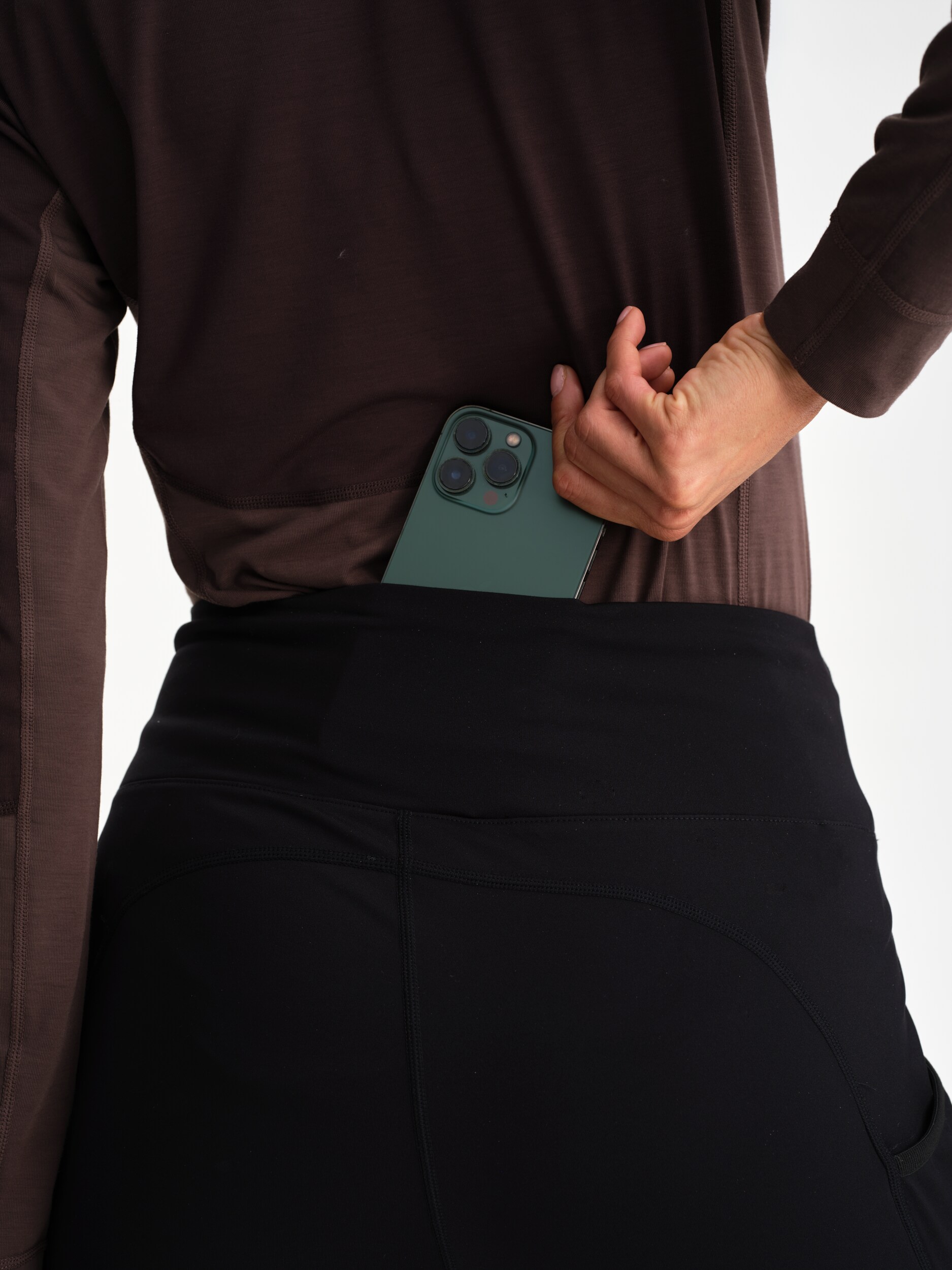 EVEREST, W Agnes Pant