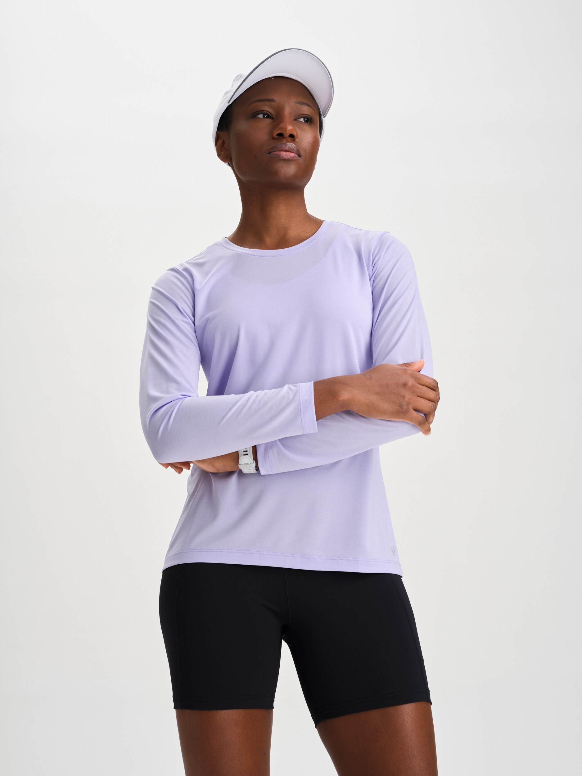 
SOC, 
W Run Long Sleeve Top, 
Detail 1
