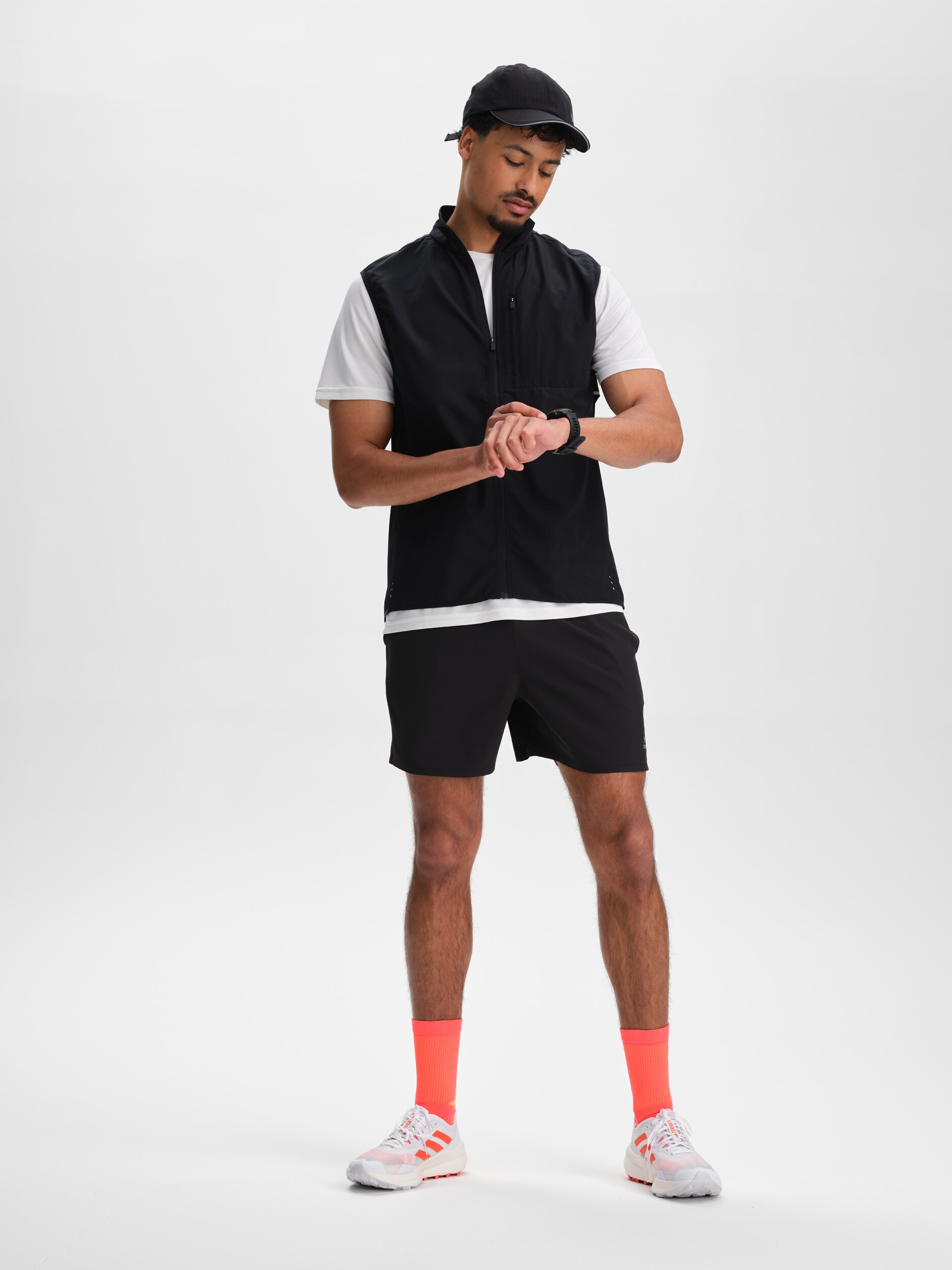 SOC, M Run Wind Vest