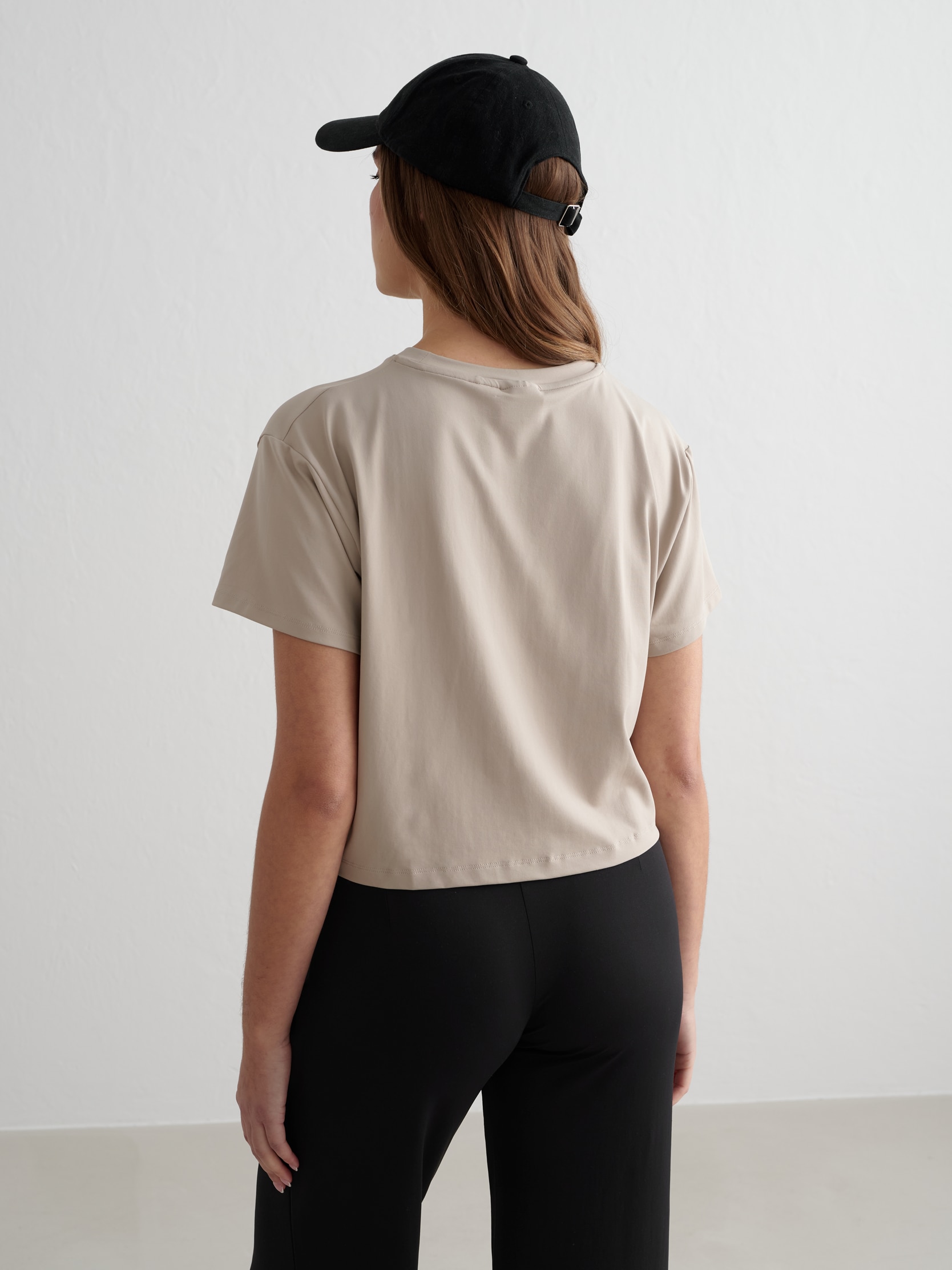 AIM&acute;N, Essence Relaxed T-shirt