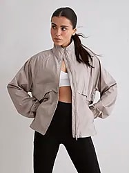 W RUNNING JACKET - DARK CLAY Model01 Small1x1