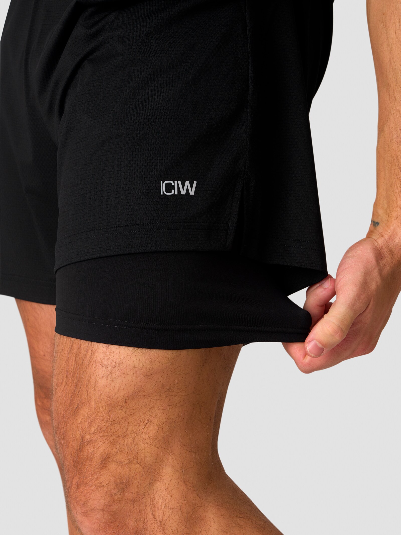 ICANIWILL, STRIDE 2-IN-1 SHORTS M