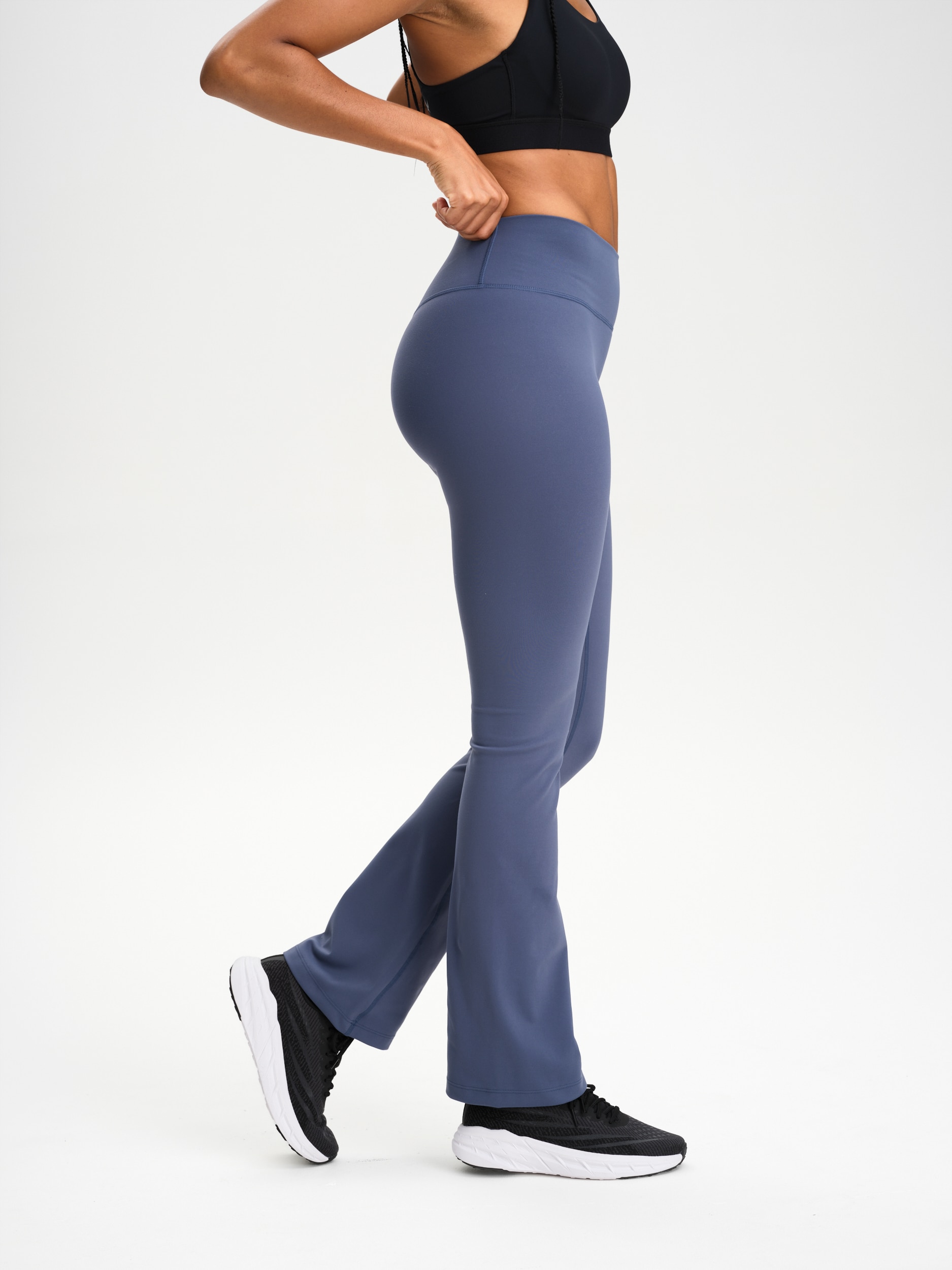 SOC, W Soft Fitness Flare