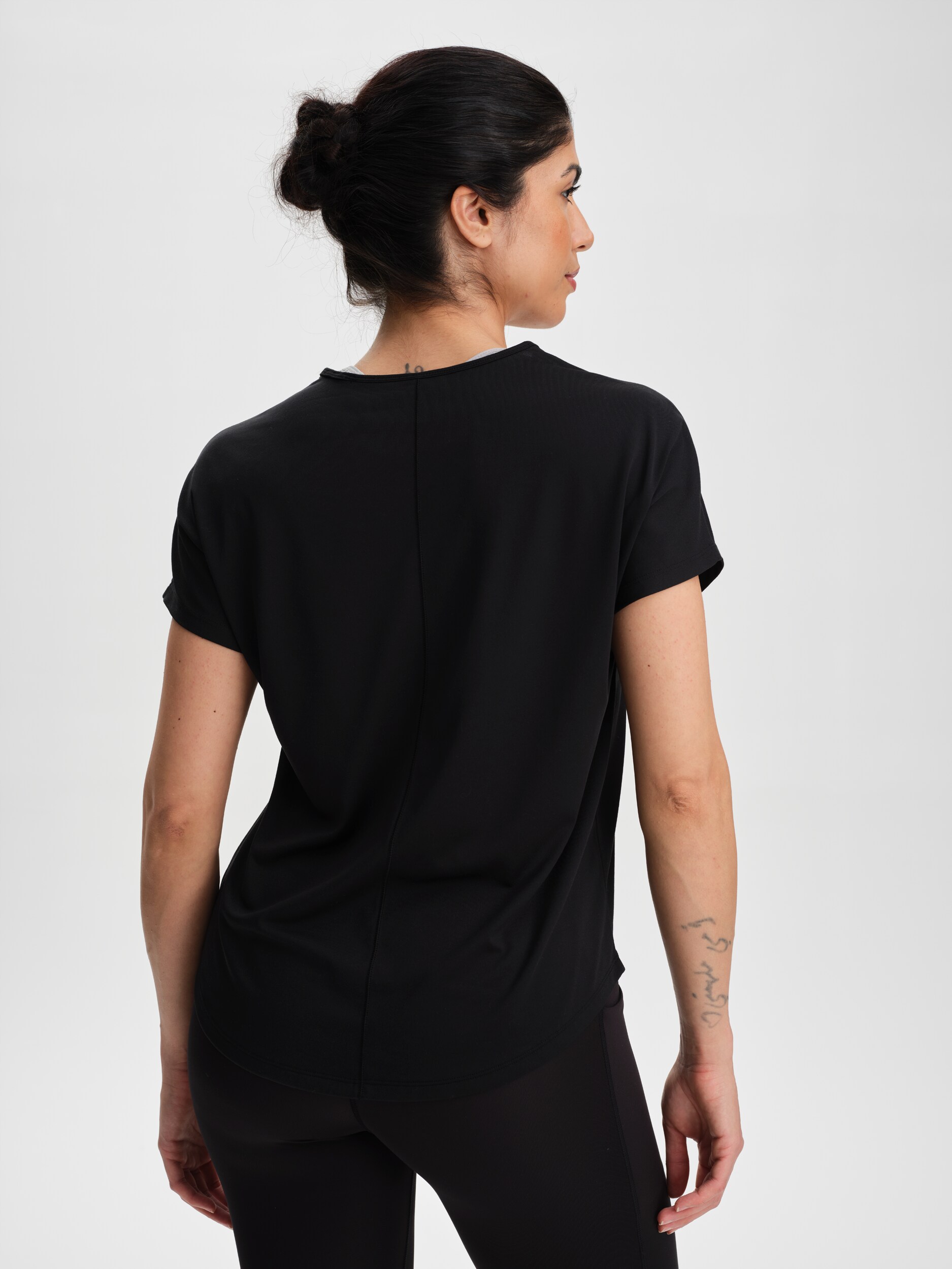 SOC, W Core Tee