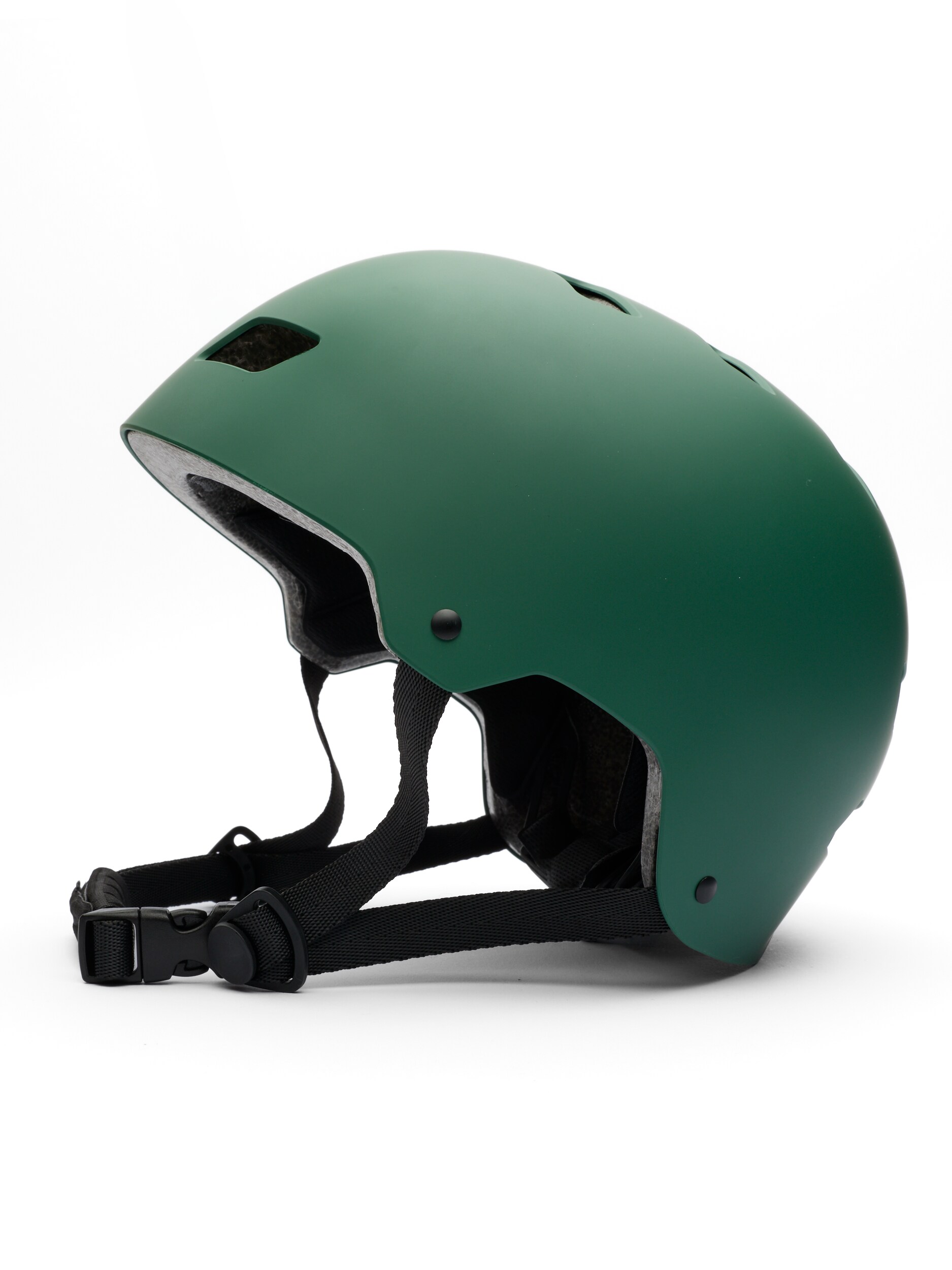 
REVOLUTION, 
SKATE HELMET, 
Detail 1
