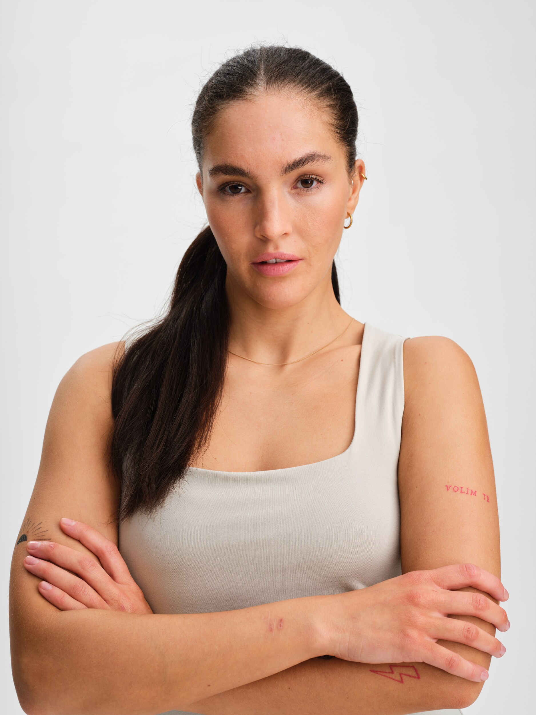 SOC, W Soft Square Singlet