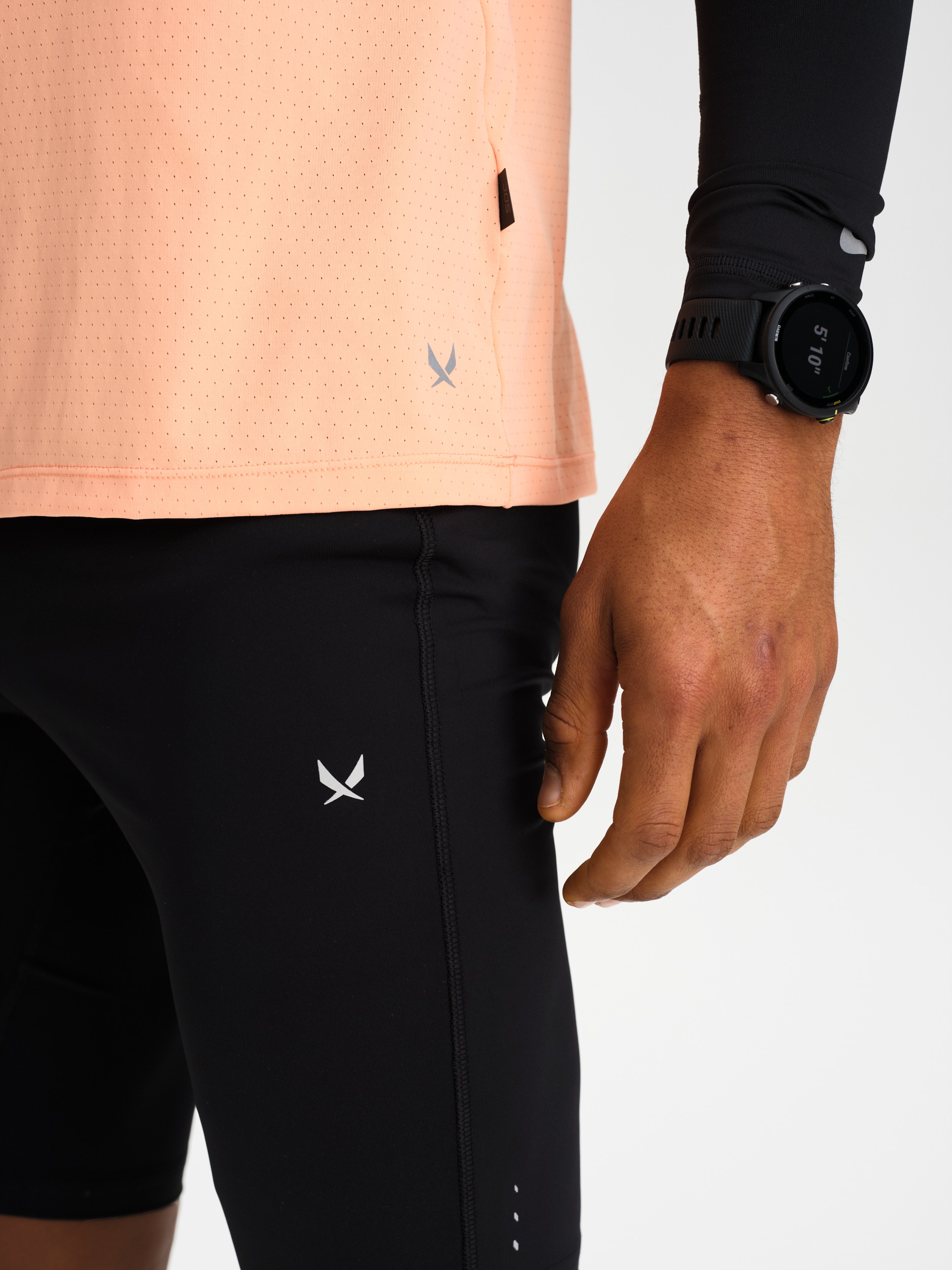 SOC, M RUN AIRY SINGLET