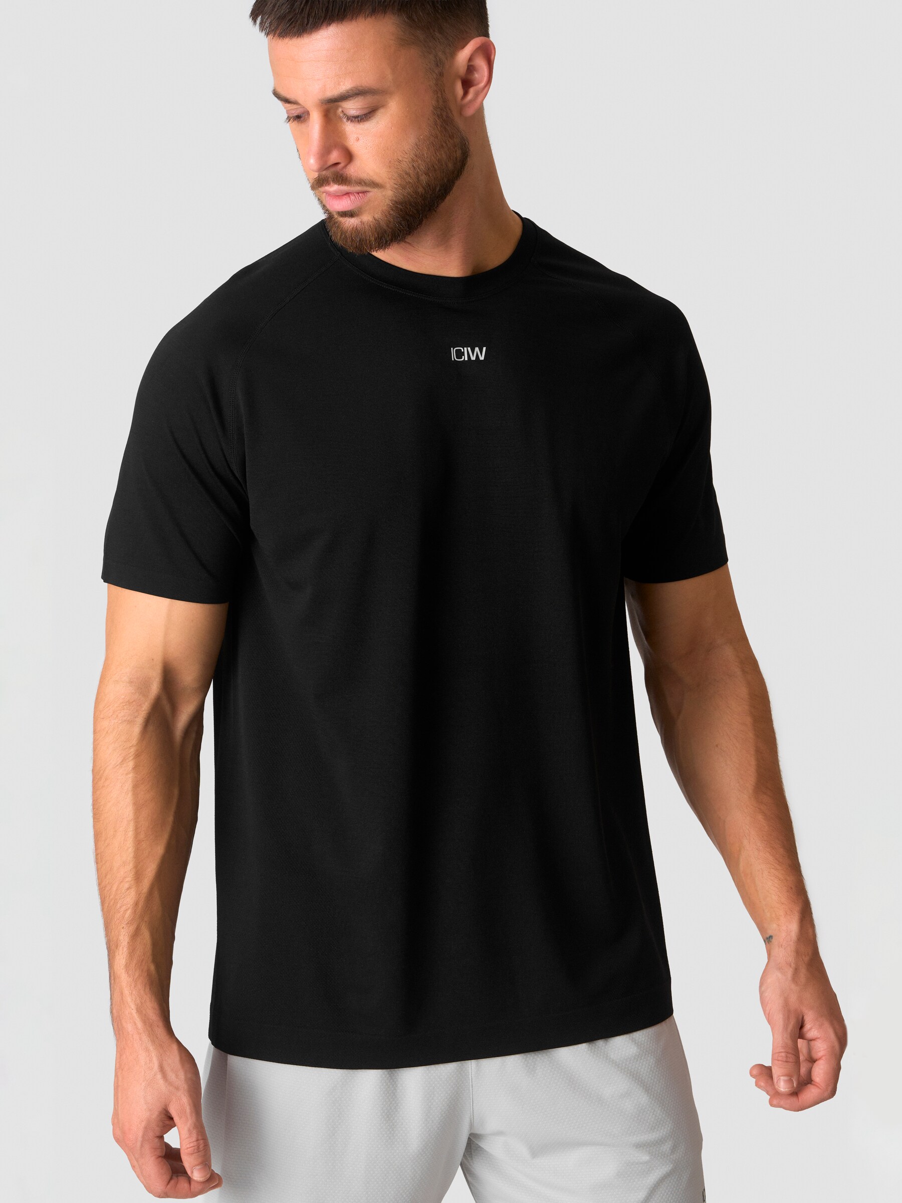 
ICANIWILL, 
STRIDE T-SHIRT M, 
Detail 1
