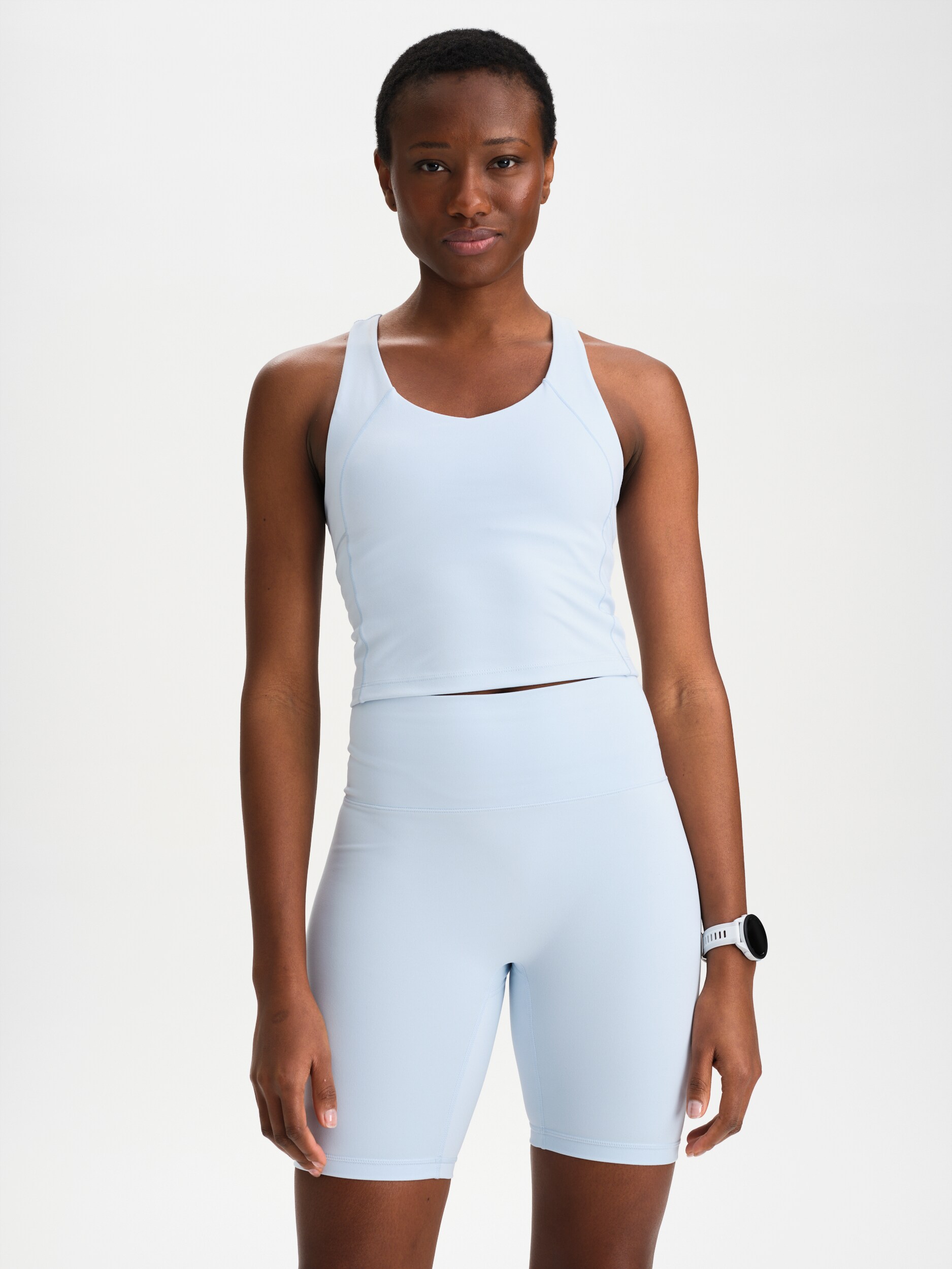 
SOC, 
W RUN MOTION SINGLET, 
Detail 1
